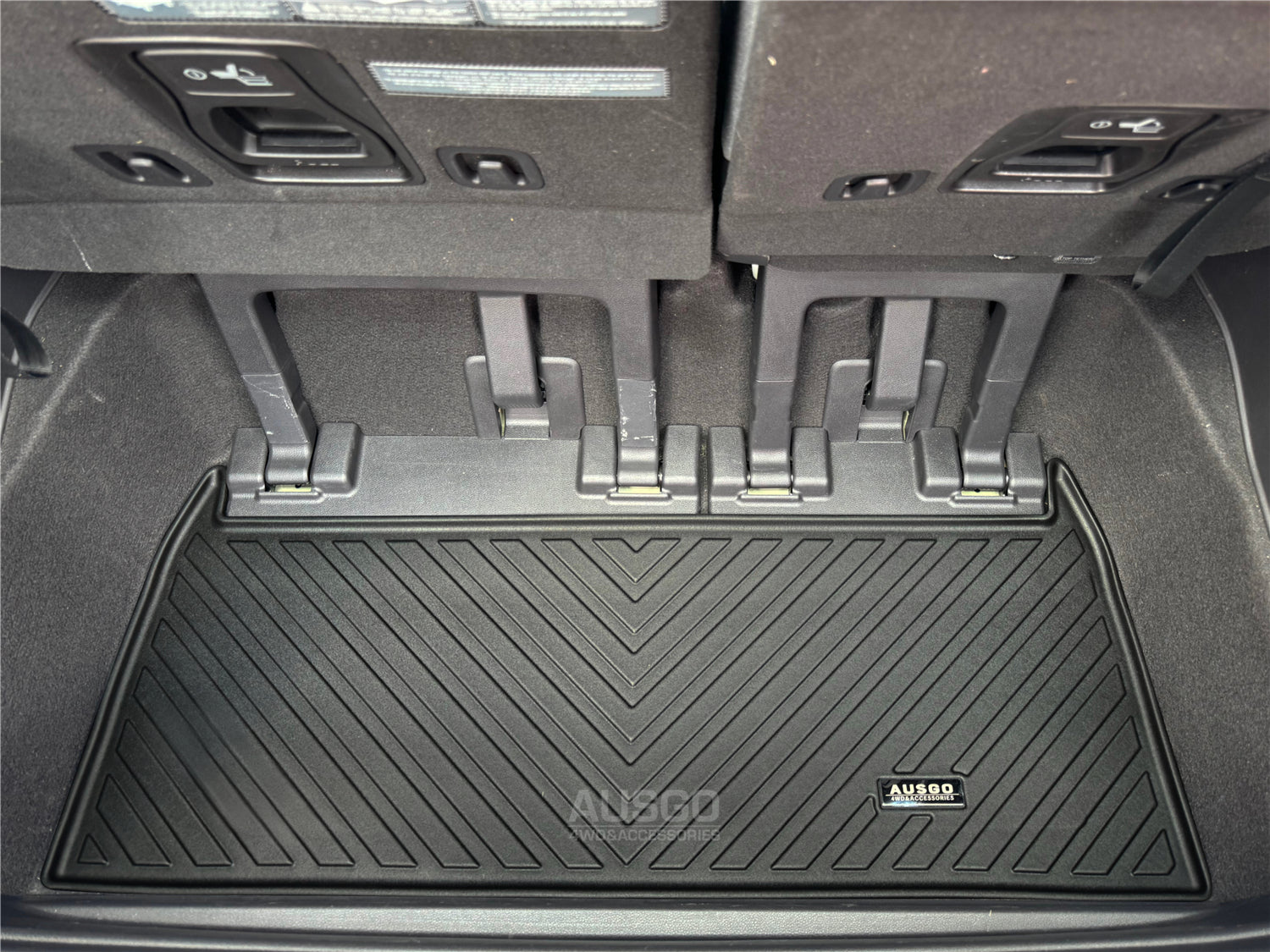 5D Custom Fit Car Floor Mats for KIA Carnival KA4 Hybrid 2024-2025 - All-Weather Protection & Easy Cleaning - Perfect for Family Road Trips & Daily Commute