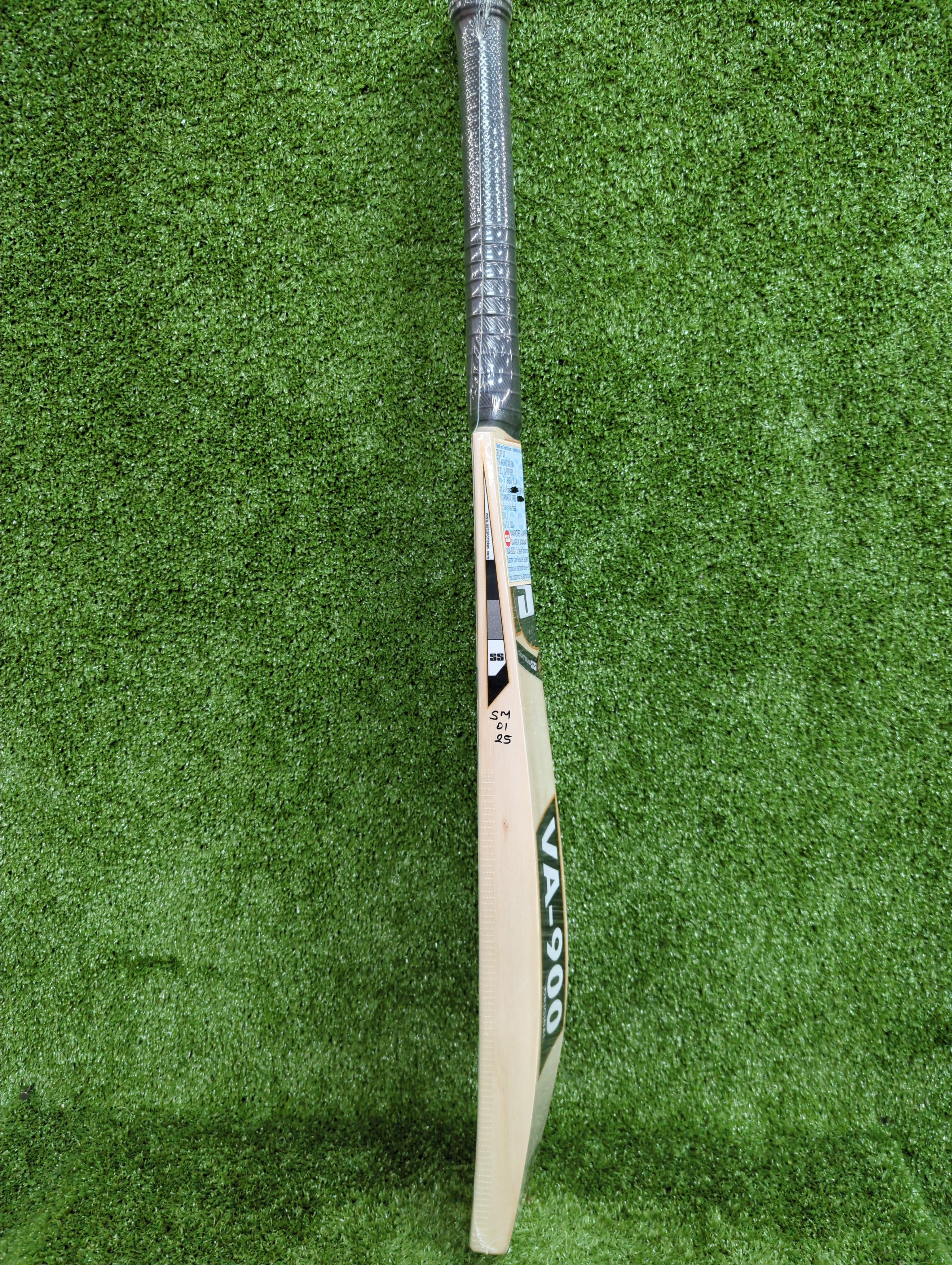 Premium Kashmir Willow Cricket Bat - SS VA 900 Ruby - Perfect for Practice & Matches - Ideal for Club & School Cricket Players