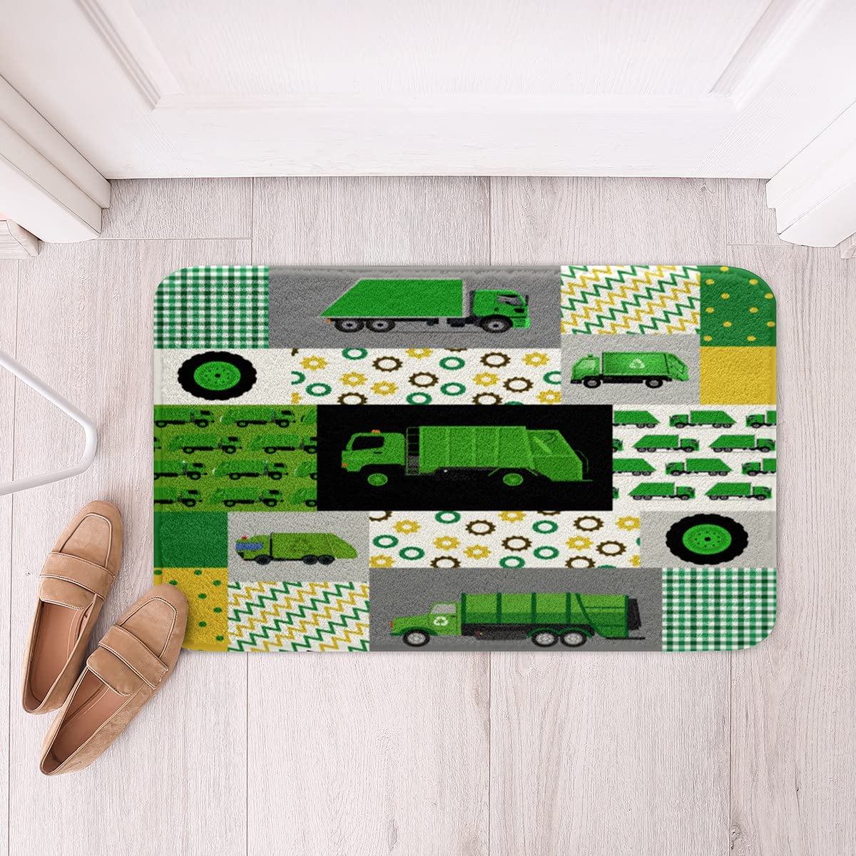 Eco-Friendly Green Garbage Truck Bath Rugs - 20