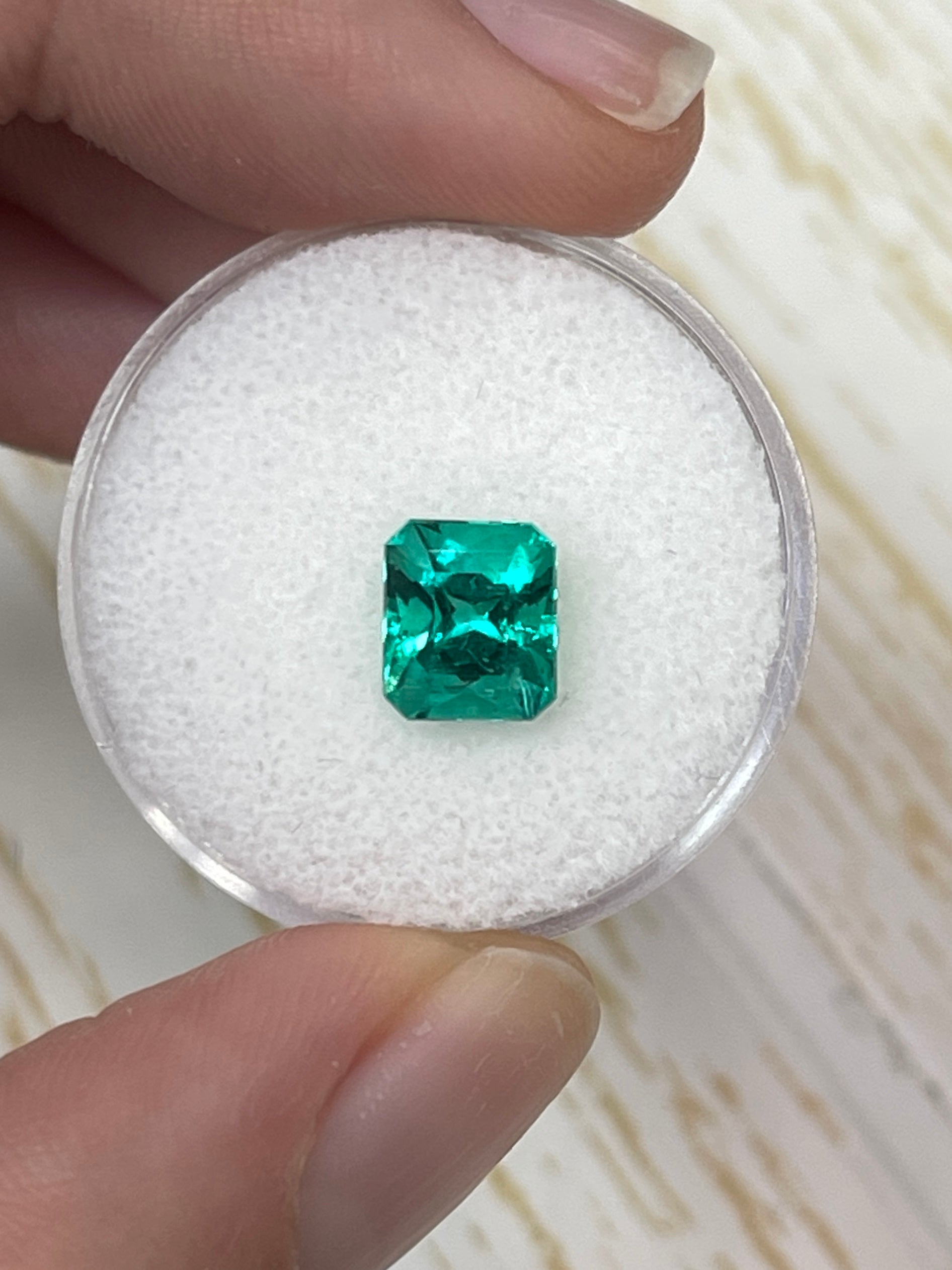 1.66 Carat RARE Certified Butterfly Effect/Drop of Oil Muzo Green Natural Loose Colombian Emerald Gemstone - Perfect for Engagement Rings, Fine Jewelry & Collector's Pieces