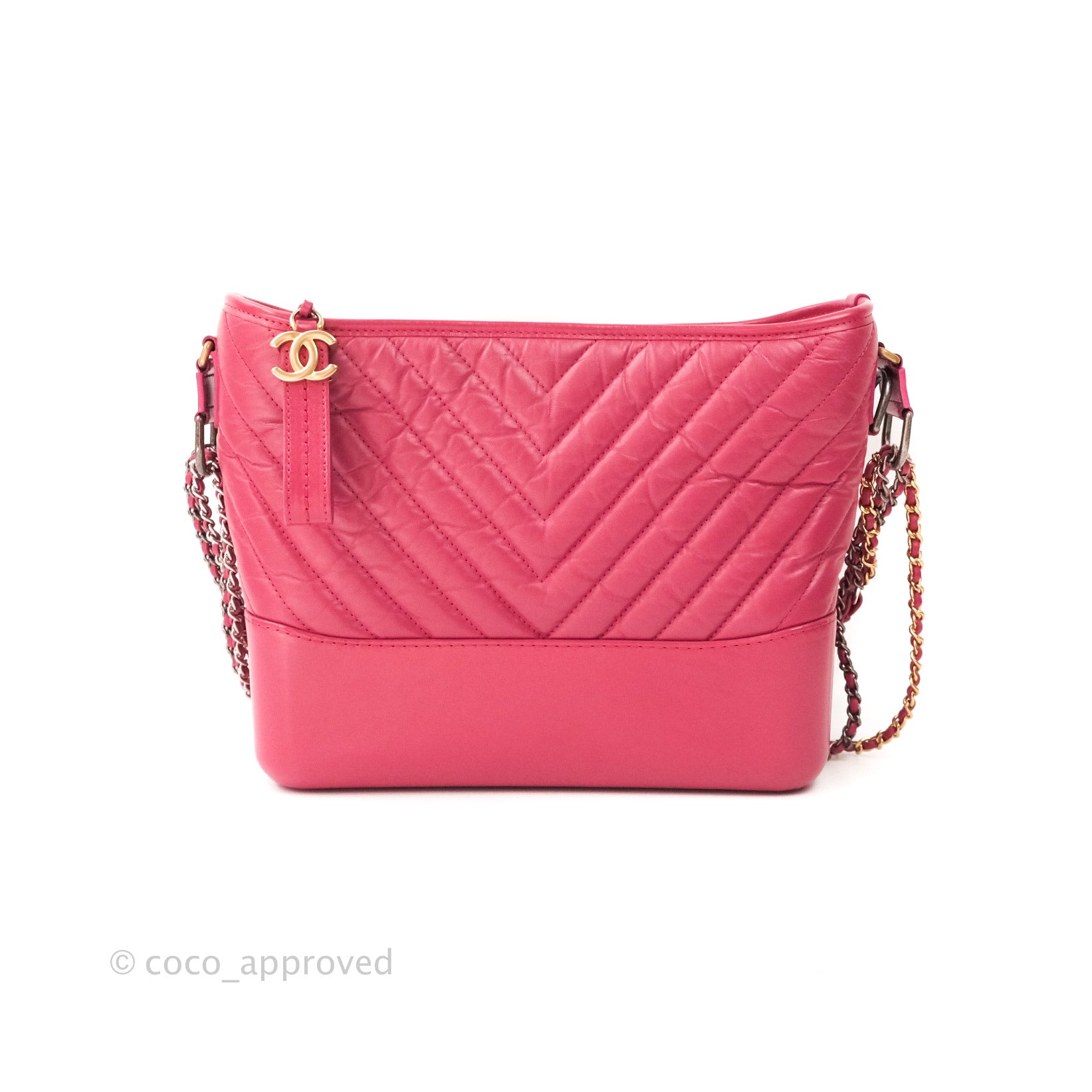 Chanel Chevron Medium Gabrielle Hobo Bag in Pink Aged Calfskin with Mixed Hardware - Perfect for Work, Travel & Everyday Luxury