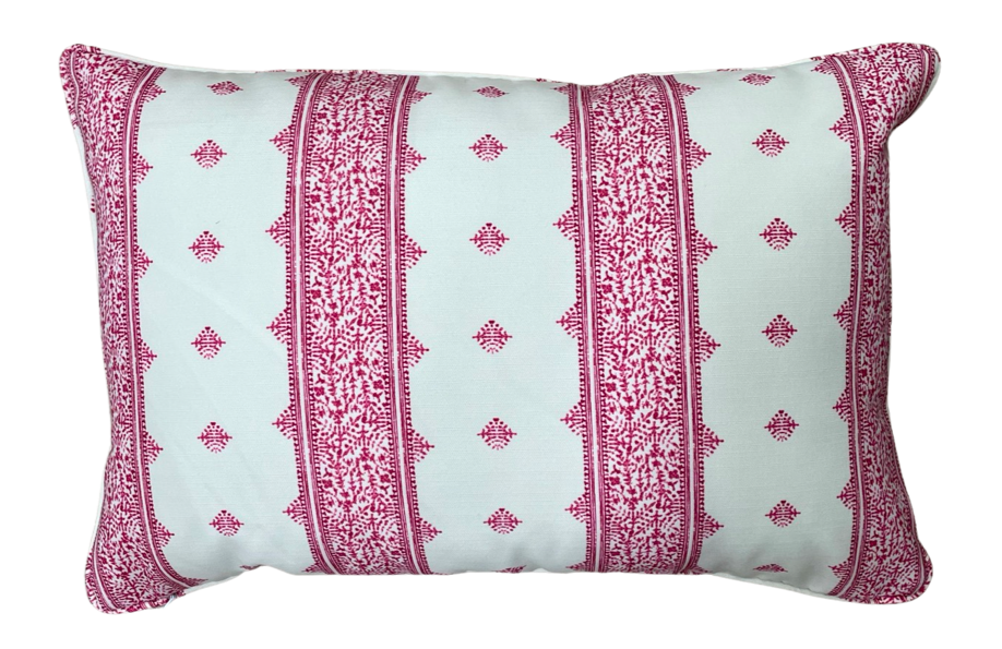 Premium Fez Raspberry Outdoor Pillow Cover - Waterproof & UV Resistant - Perfect for Patio, Garden, and Poolside Decor