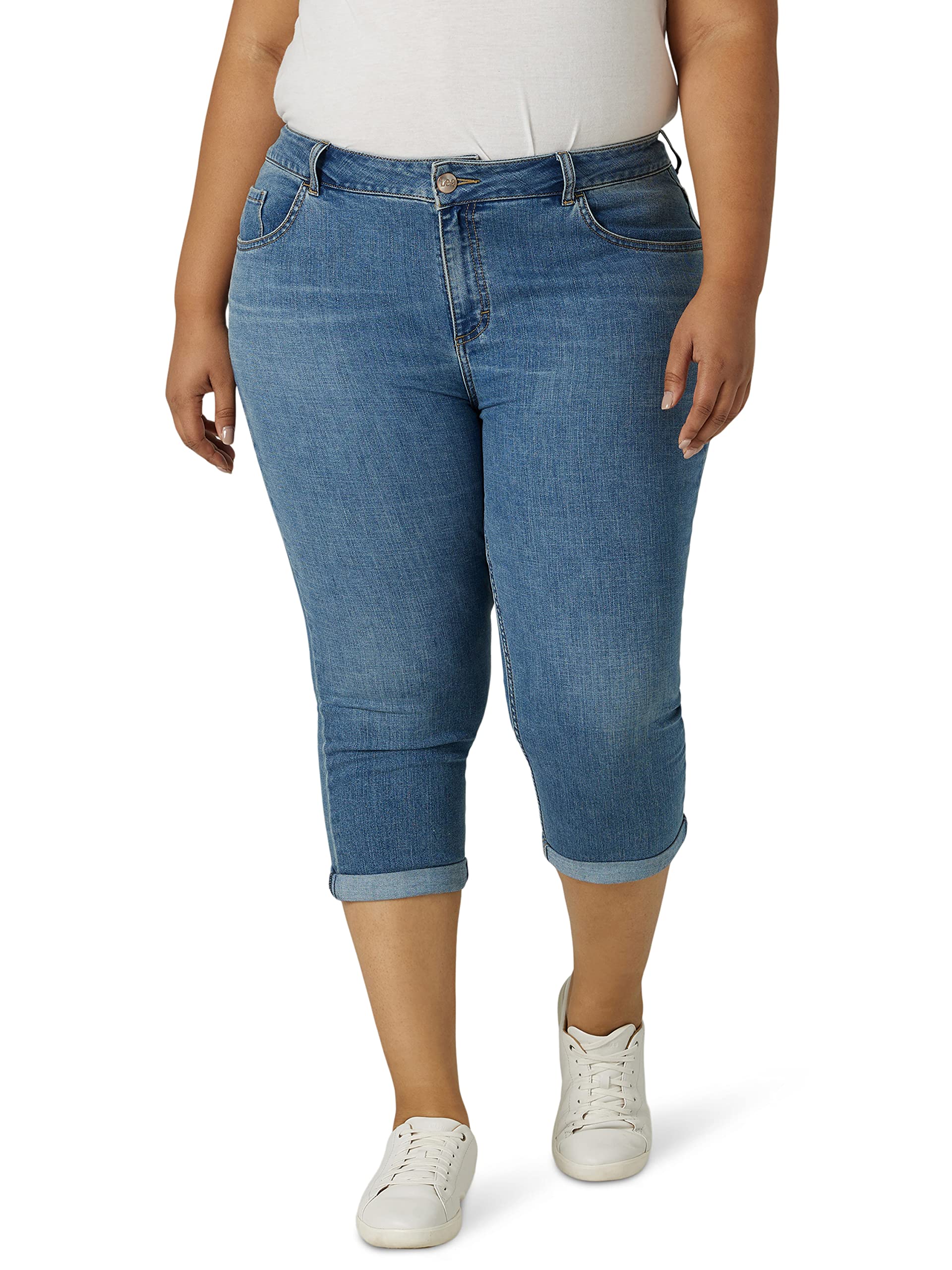 Lee Women's Plus Size Legendary Capri Jean - Stretch Denim Pants for Curvy Figures | Comfortable Casual Wear for Work, Travel & Everyday Outfits