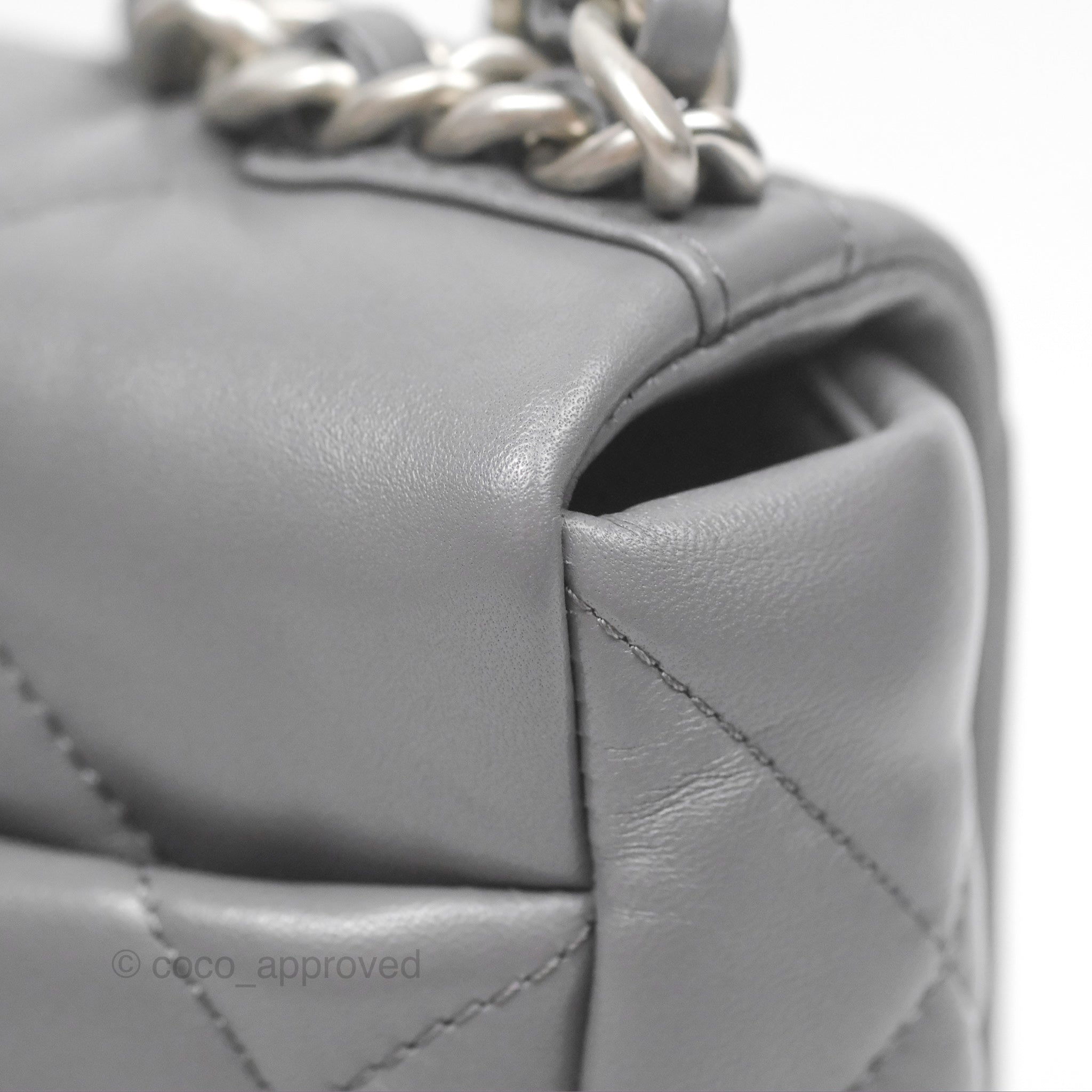 Chanel 19 Small Handbag in Dark Grey with Mixed Hardware - Luxury Crossbody Bag for Women, Perfect for Date Night & Evening Events