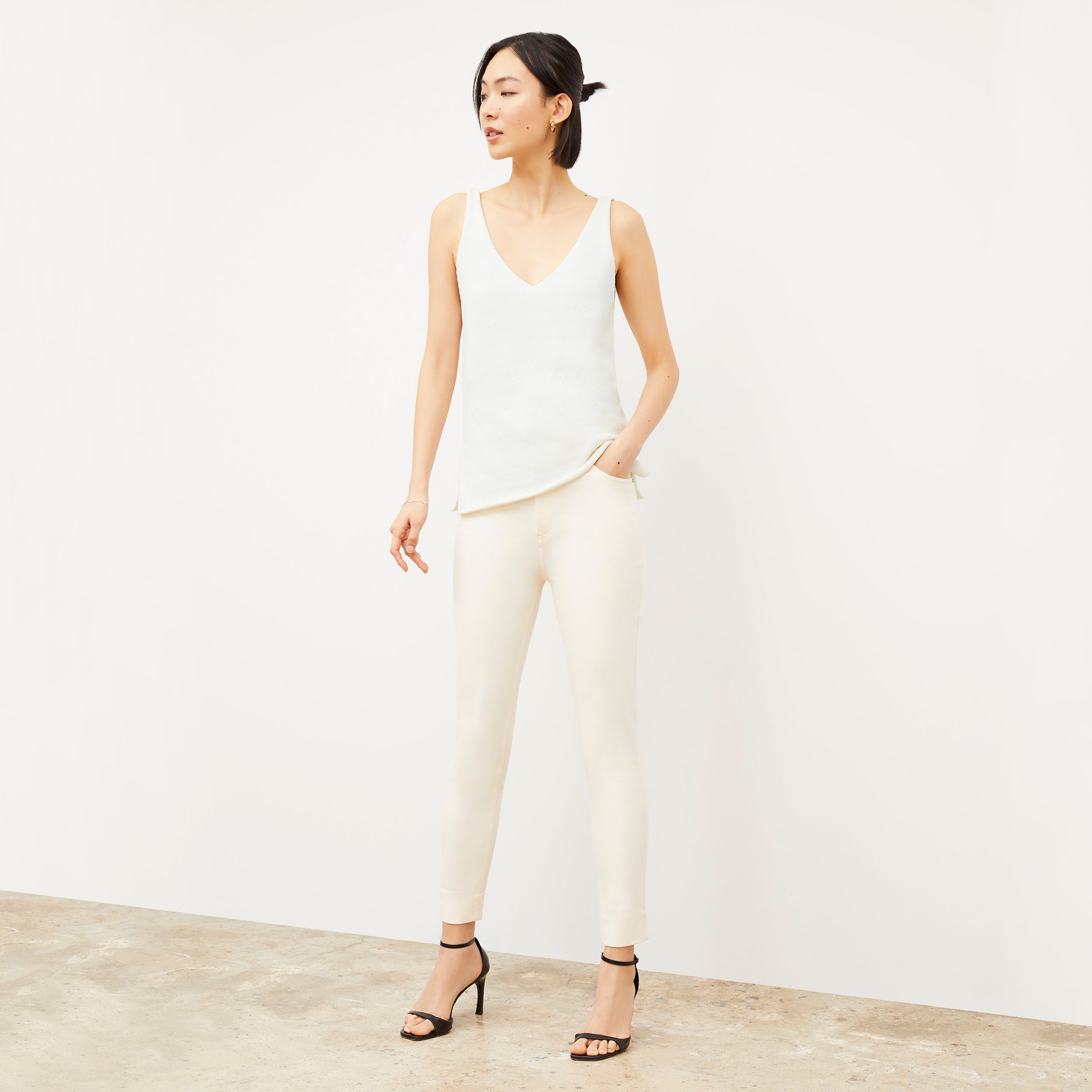 Sammataro Eco-Friendly Jeans - Better Than Denim for Women & Men | Sustainable Fashion for Everyday Wear & Casual Outings