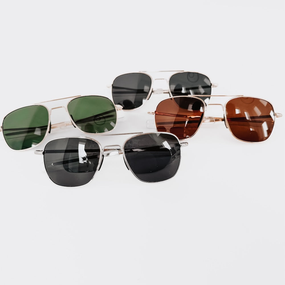 Stylish Square Aviator Sunglasses for Men & Women - UV400 Protection Polarized Lenses - Retro Fashion Accessories for Driving, Beach & Outdoor Activities