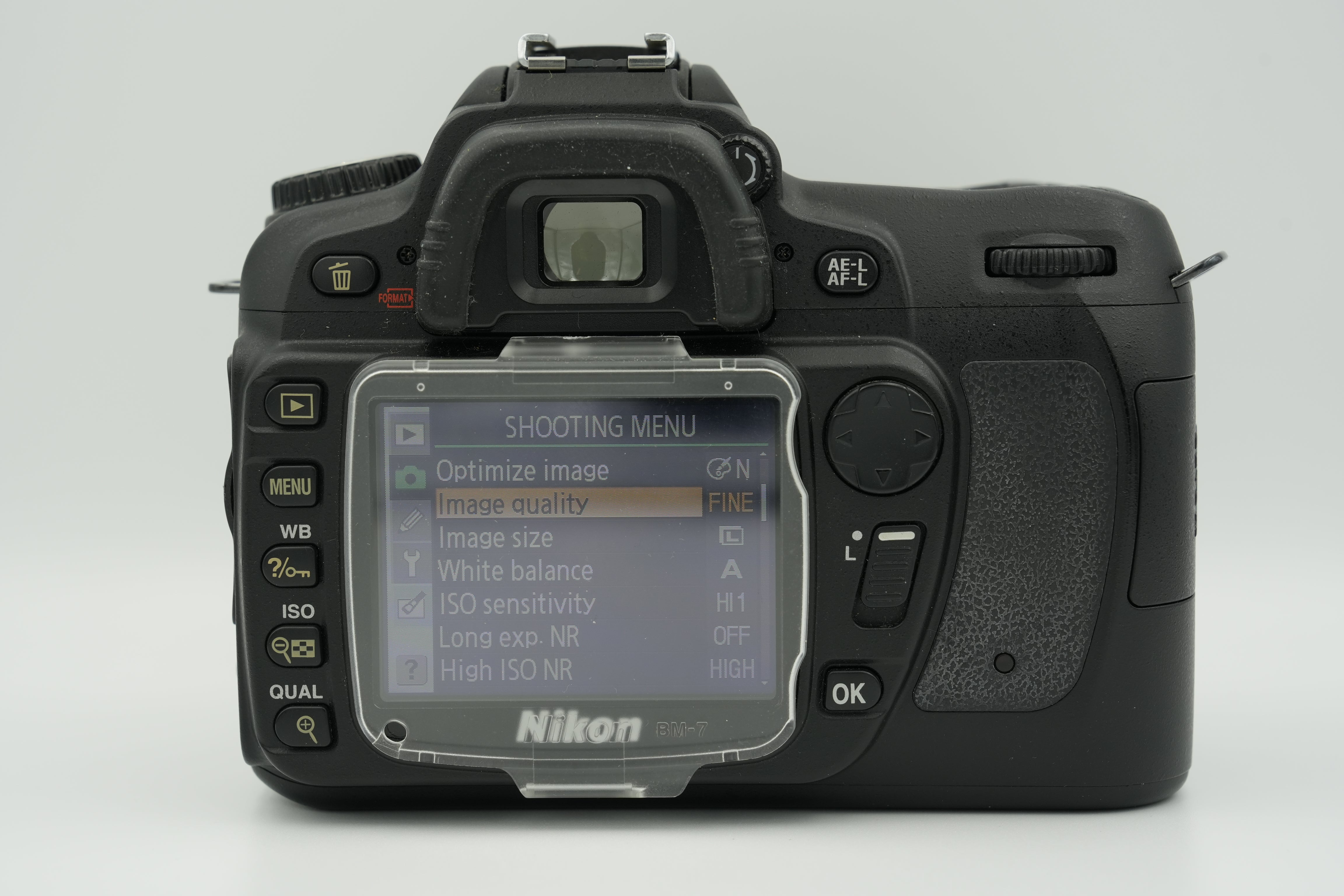 Refurbished Nikon D80 DSLR Camera with AF NIKKOR 50mm f/1.8 D Lens - Perfect for Portrait Photography & Low Light Shooting