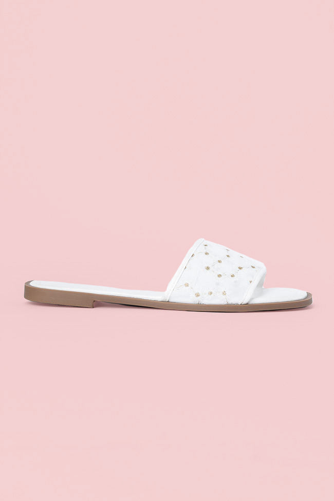 Adeline Women's White Mesh Floral Sandals - Comfortable Summer Beach Shoes for Walking, Outdoor Weddings & Vacation