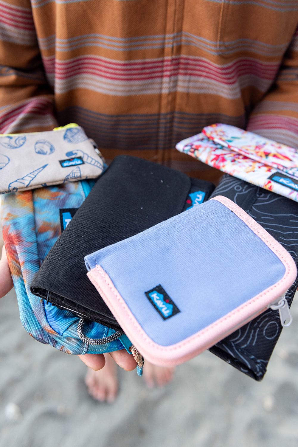 Zippy Wallet - Slim RFID Blocking Minimalist Wallet for Men & Women | Perfect for Travel, Everyday Use & Gift Giving