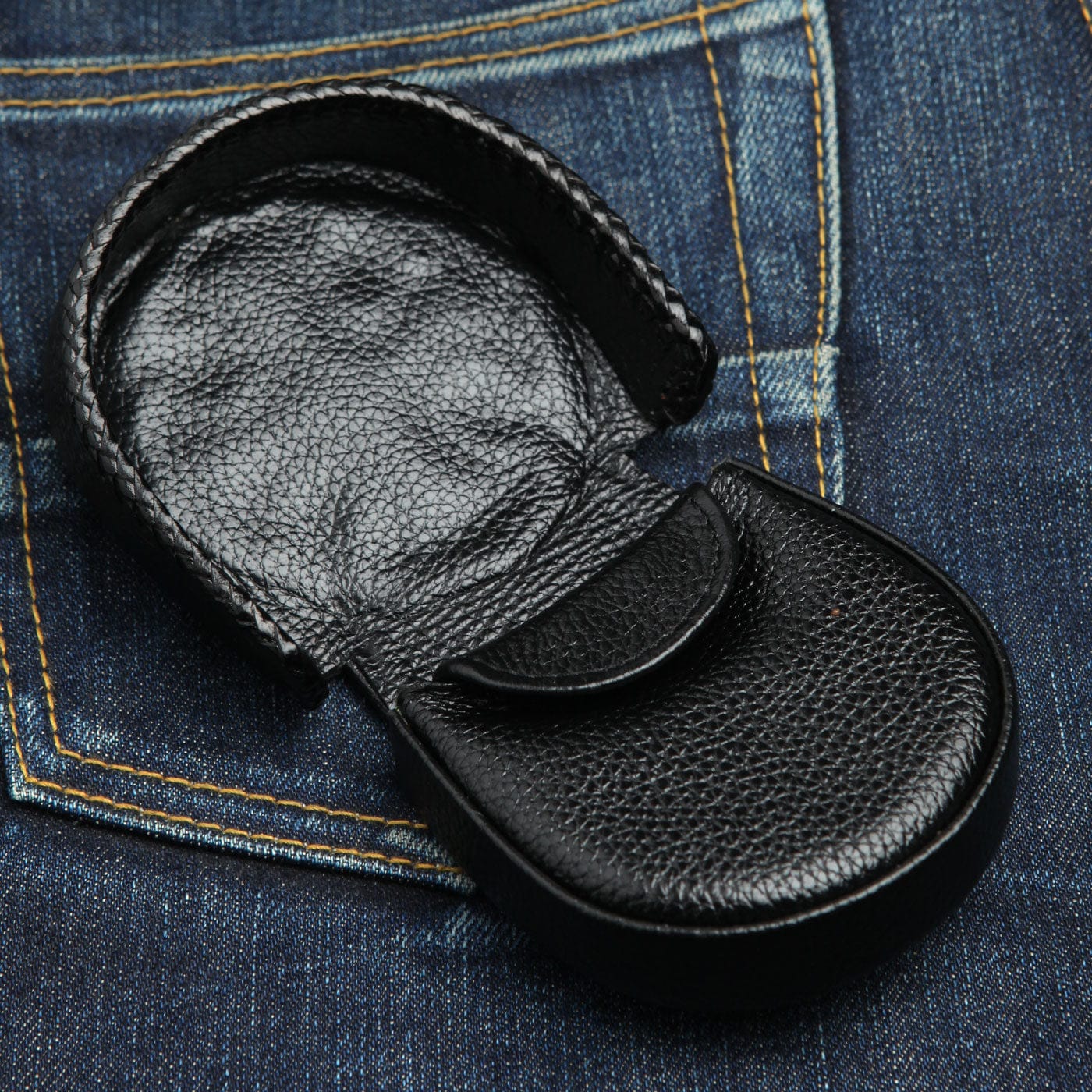Gothic Black Cross Stingray Leather Men's Coin Wallet - Stylish & Durable Slim Wallet for Everyday Carry, Travel & Gifts