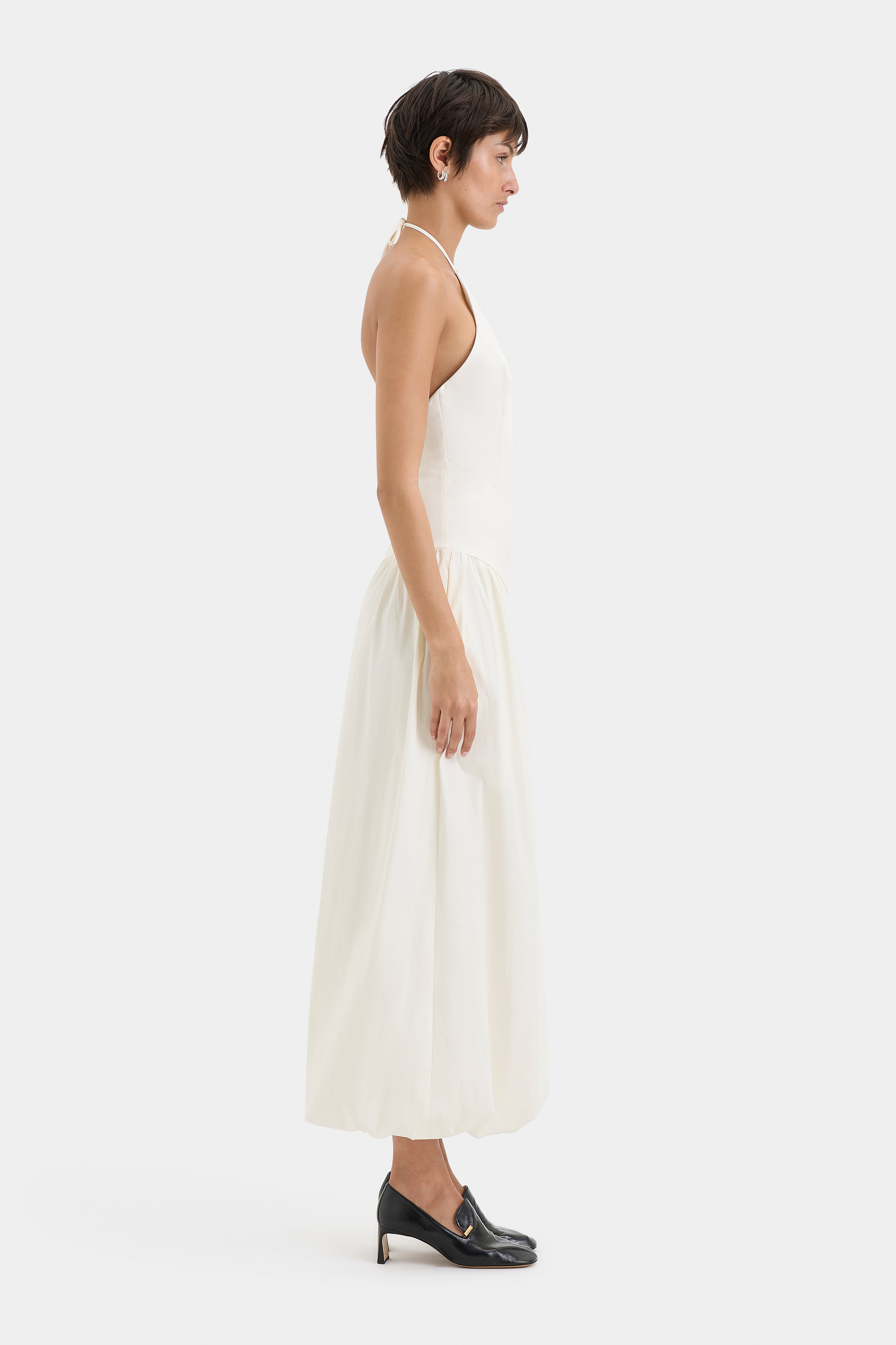 Elegant Florent Gown in Cream - Perfect for Weddings, Prom & Special Occasions