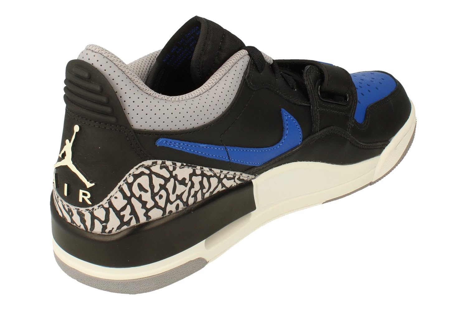 Nike Men's Basketball Shoes - High Performance Athletic Sneakers for Indoor & Outdoor Court Play - Perfect for Training, Games, and Casual Wear