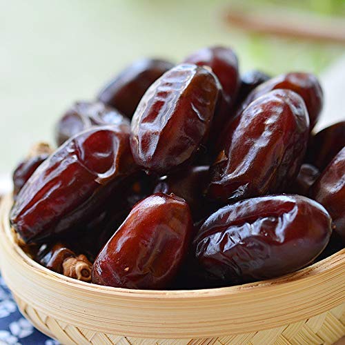 Organic Medjool Dates with Seeds 500g - Premium Natural Snack in Glass Jar - Perfect for Healthy Eating, Baking & Gift Giving