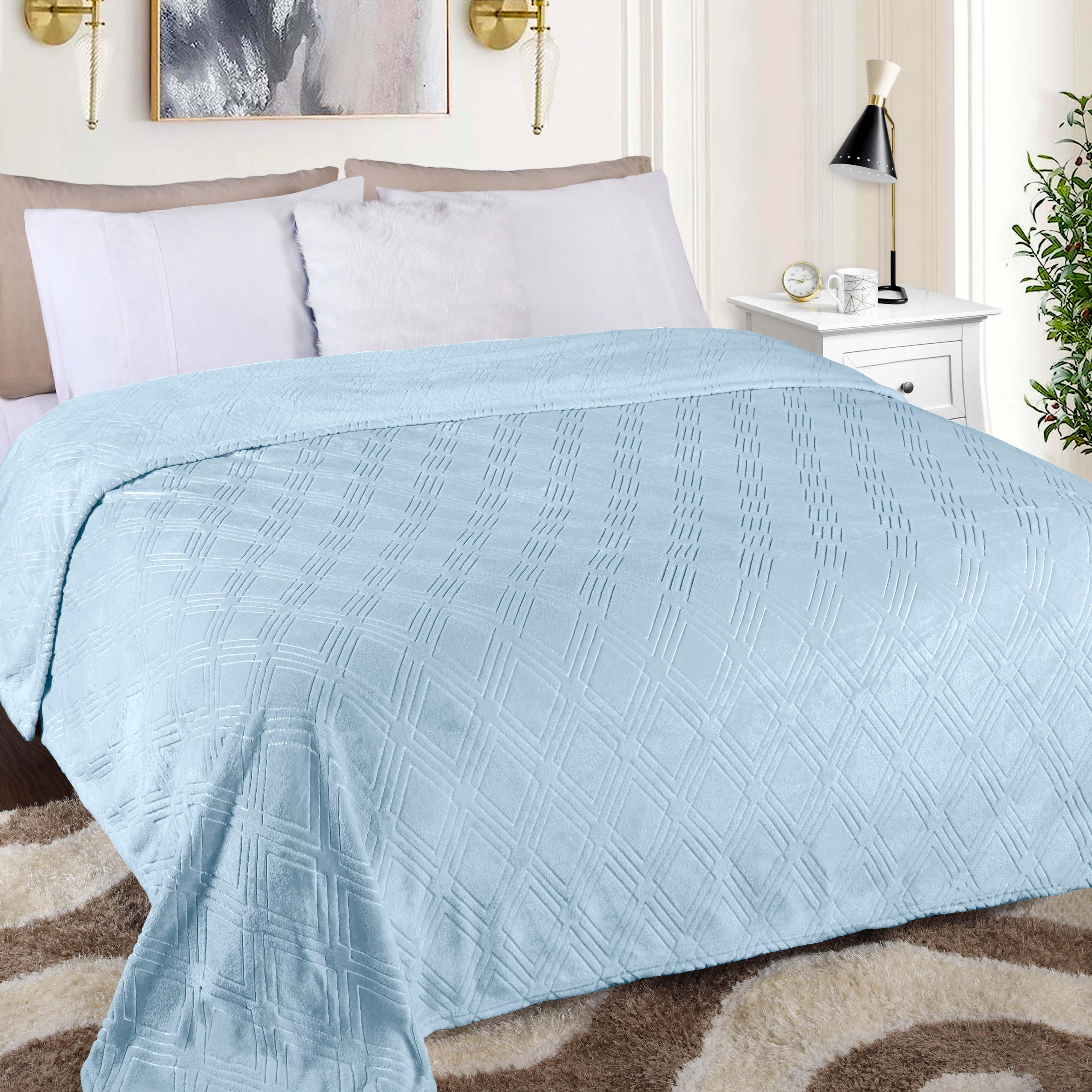 Premium Alaska Diamond Fleece Plush Blanket - Ultra Soft & Fluffy for Maximum Comfort - Perfect for Cozy Nights, Movie Time, and Winter Warmth