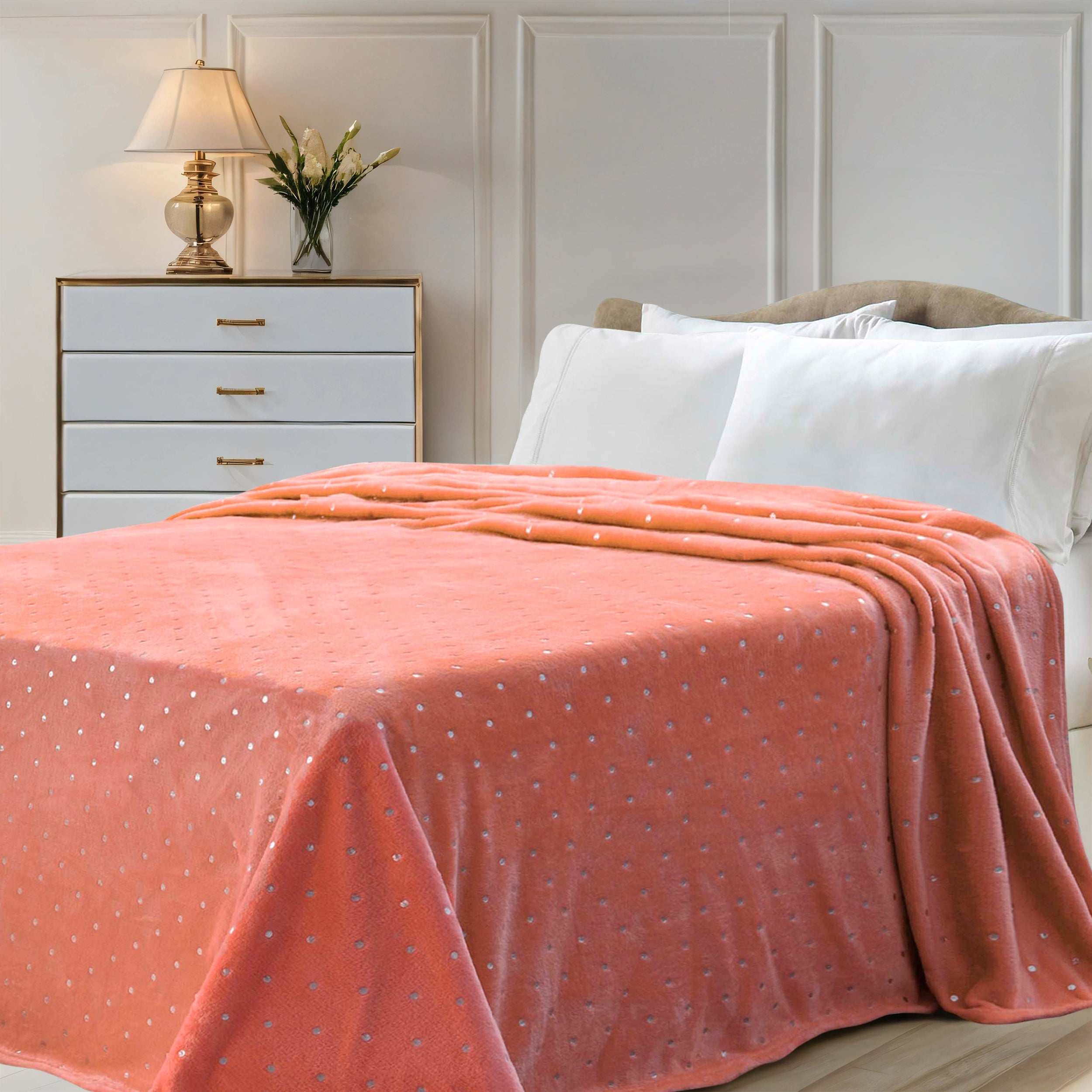 CozySoft Fleece Plush Blanket - Medium Weight, Ultra Soft & Fluffy - Perfect for Sofa, Bed, Couch & Home Decor - Warm Throw Blanket for Winter, Gifts & Cozy Nights