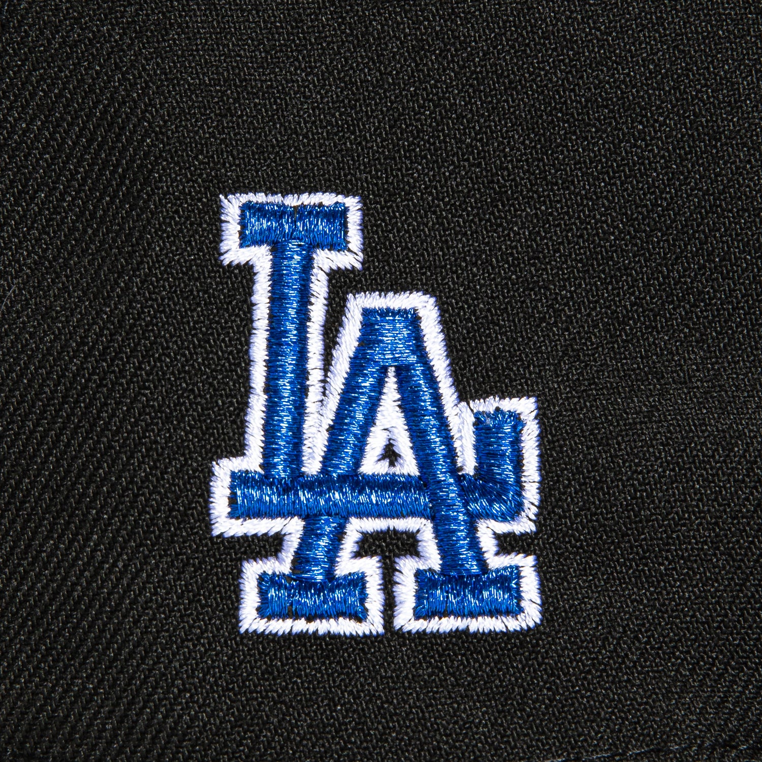 New Era 59Fifty Los Angeles Dodgers Official Logo Patch Snapback Hat - Black Baseball Cap for Men & Women | Perfect for Games, Streetwear & Sports Fan Fashion