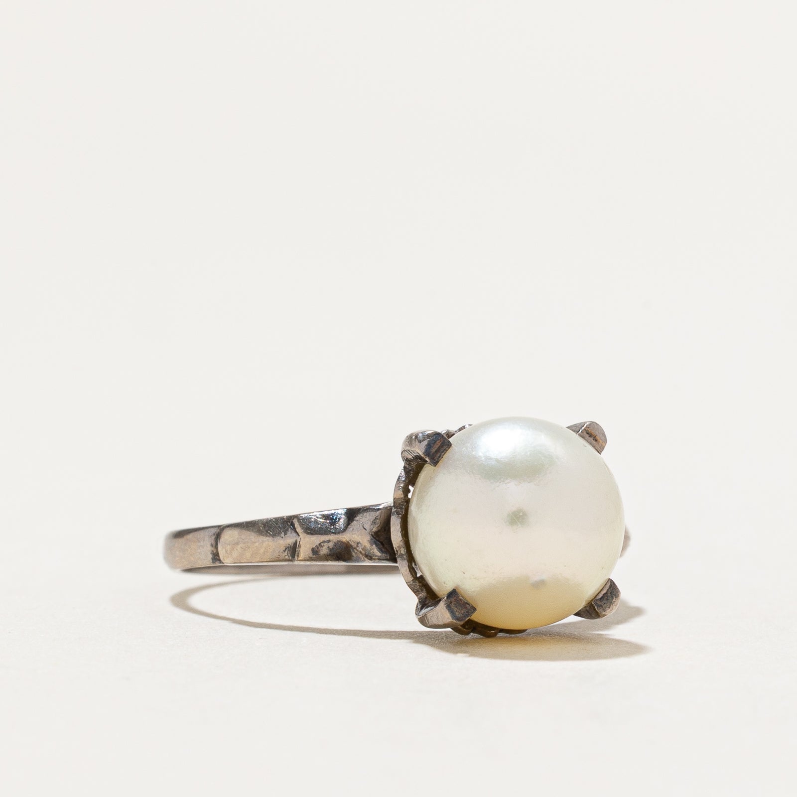 Solitaire Pearl Ring for Women - 6.75 Size, Elegant White Pearl Engagement Wedding Band (Perfect for Proposals, Anniversaries & Special Occasions)