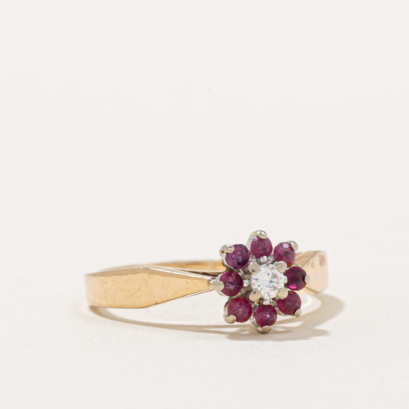 Exquisite 0.30ctw Ruby Halo & Diamond Engagement Ring (0.06ct Diamonds) - Size 5.75 | Perfect for Wedding, Anniversary & Valentine's Day Gifts