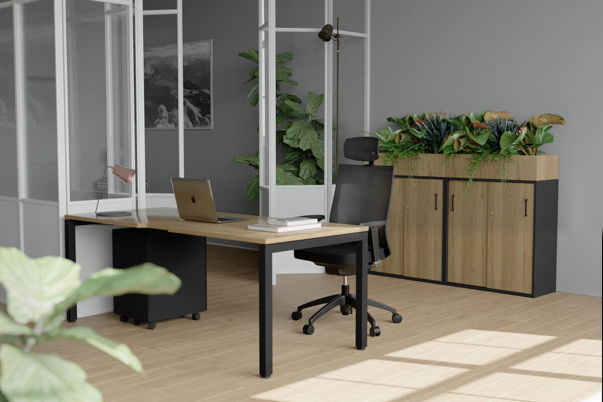 Quadro Square Legs Office Desk - 47.2