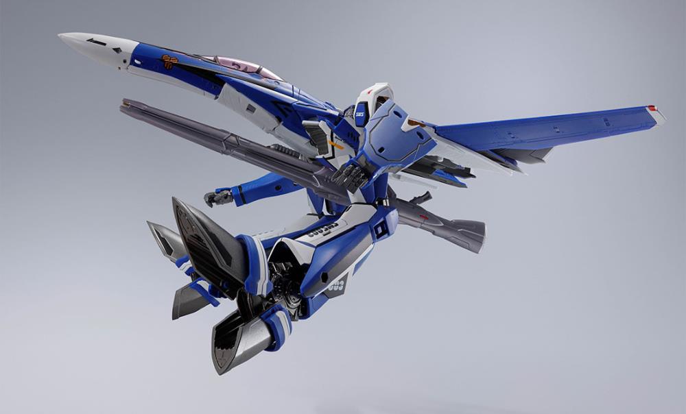 Bandai DX Chogokin Macross Frontier VF-25G Super Messiah Valkyrie Michael Blanc Custom Action Figure - Revival Version - Collectible Anime Robot Toy for Display & Play