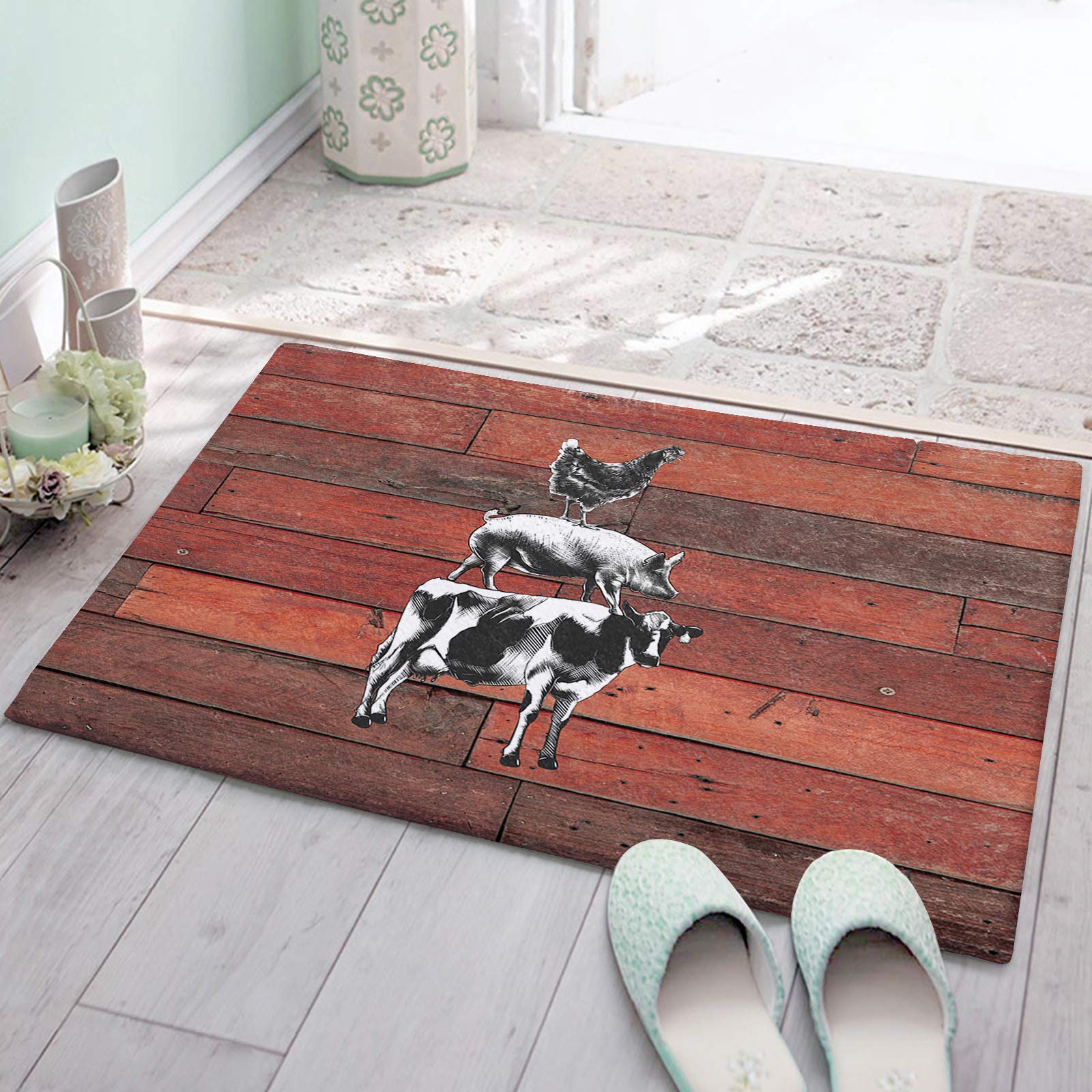 Farmhouse Rustic Animal Bathroom Rug - Cow Pig Chicken Design on Vintage Red Wood Plank Texture | Non-Slip Machine Washable Bath Mat (18x30 Inch) for Farmhouse, Cottage & Country Style Bathroom Decor