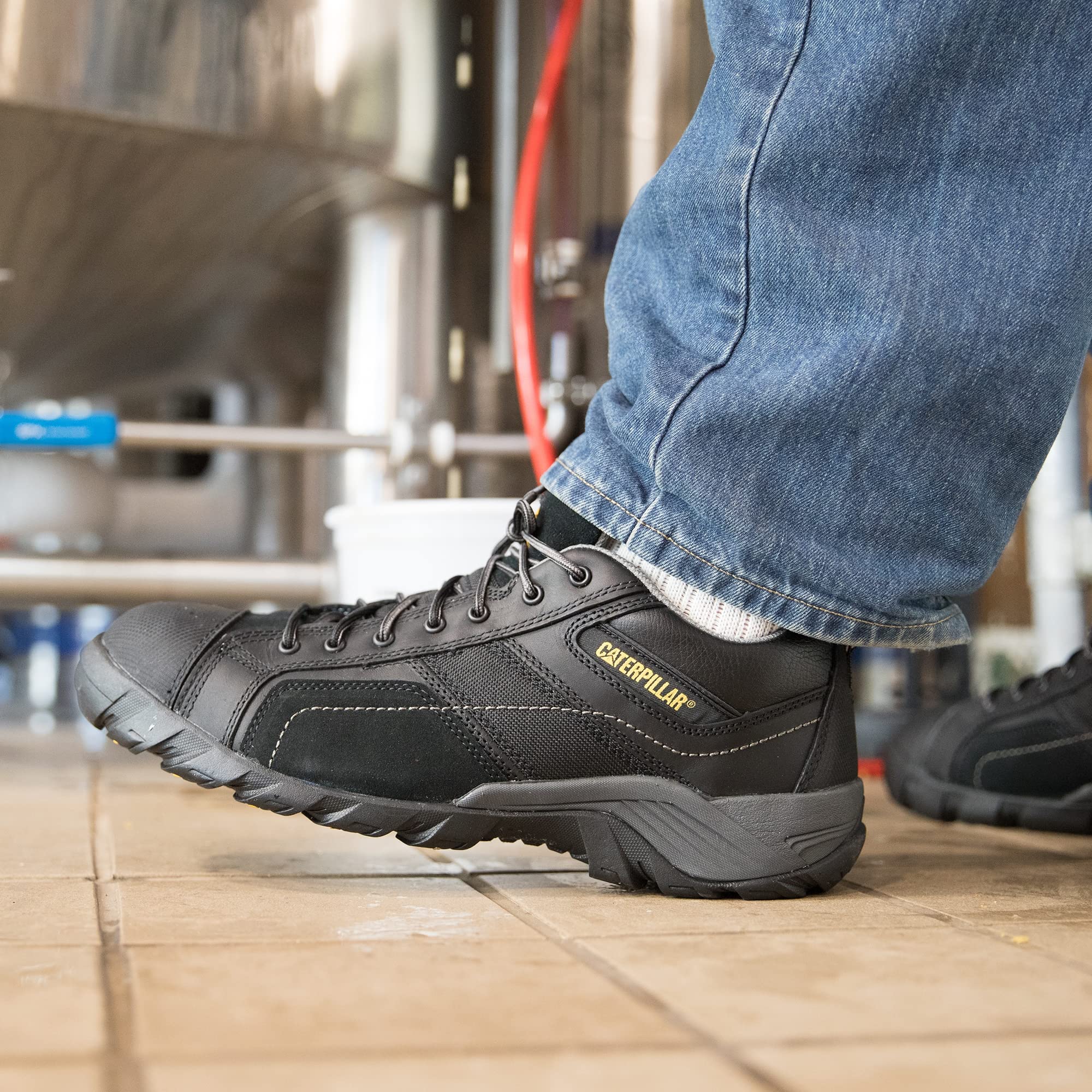 CAT Men's Argon Composite Toe Work Boots - Lightweight Safety Shoes for Construction, Warehouse & Industrial Work - OSHA Compliant Non-Metallic Toe Protection