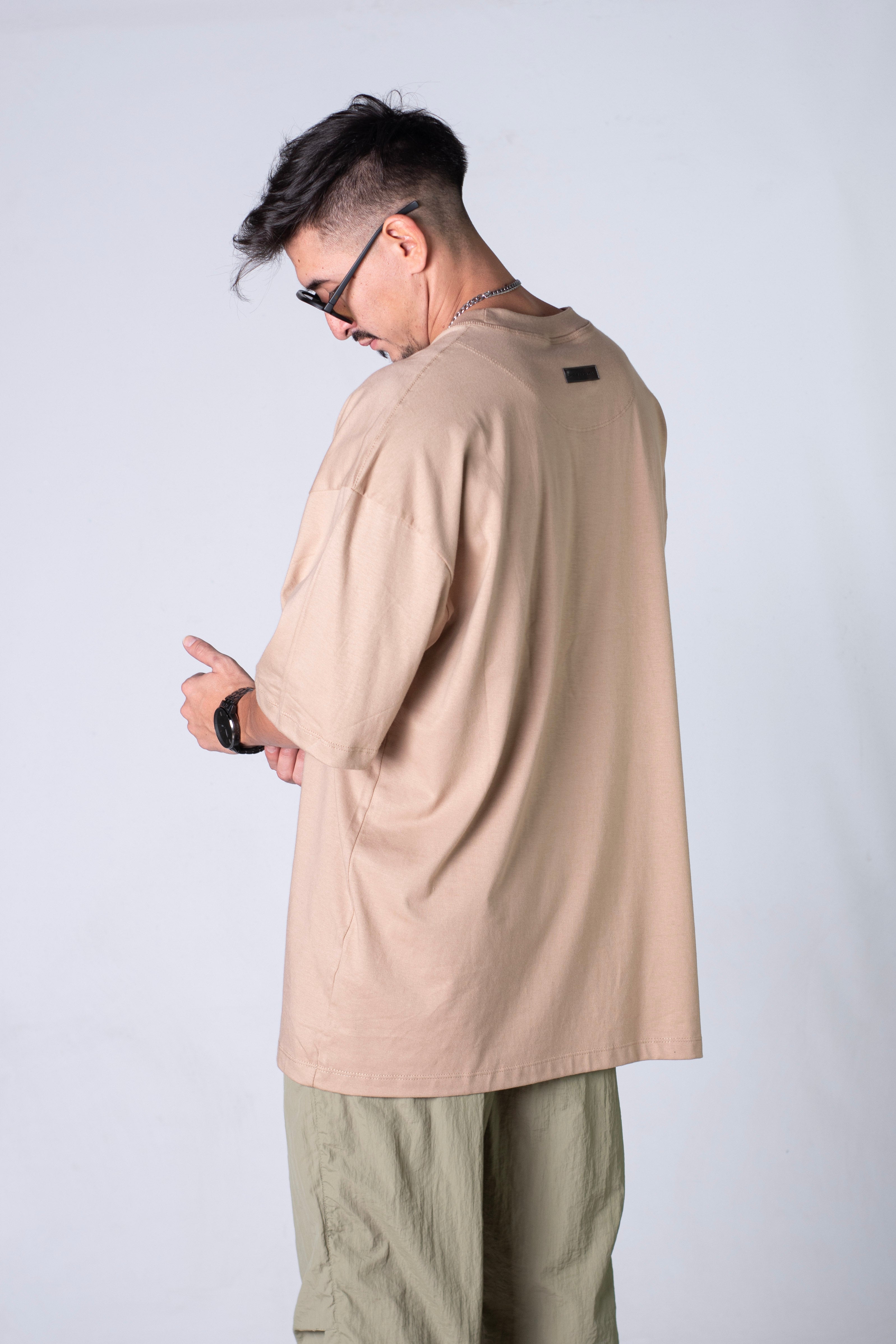 Oversized Beige T-Shirt for Women - Soft Cotton Relaxed Fit Casual Tee - Perfect for Everyday Wear, Lounge & Street Style