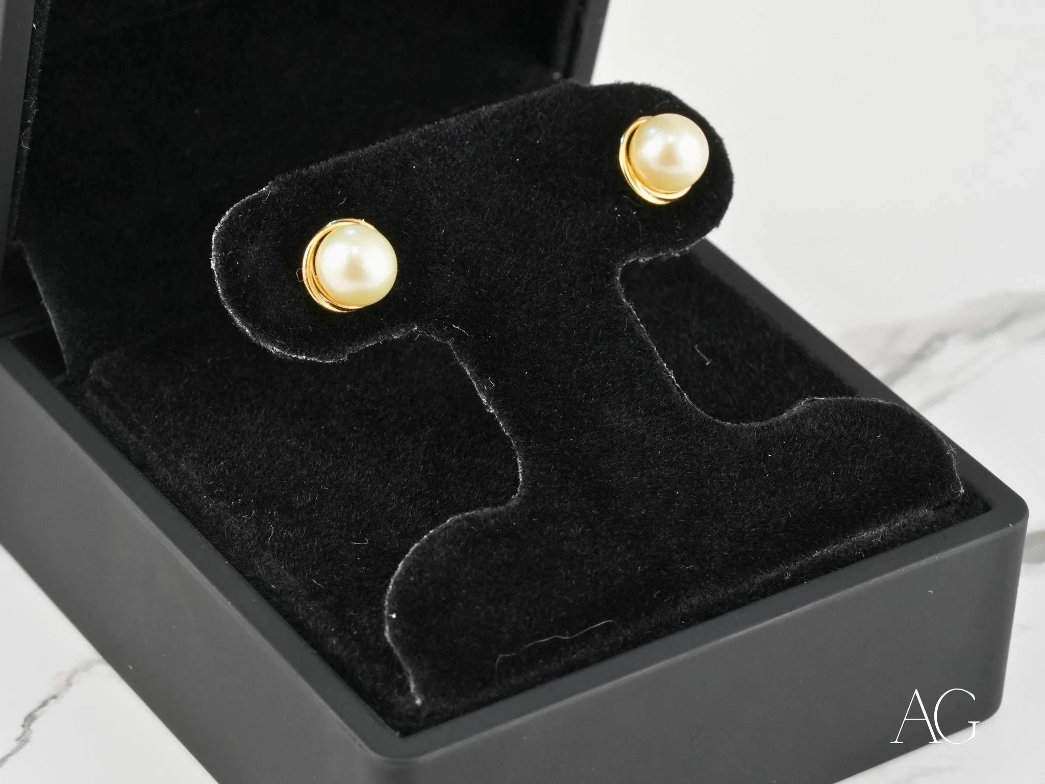 18K Gold Pearl Stud Earrings for Women - Classic & Elegant Jewelry Gift - Perfect for Weddings, Parties & Everyday Wear