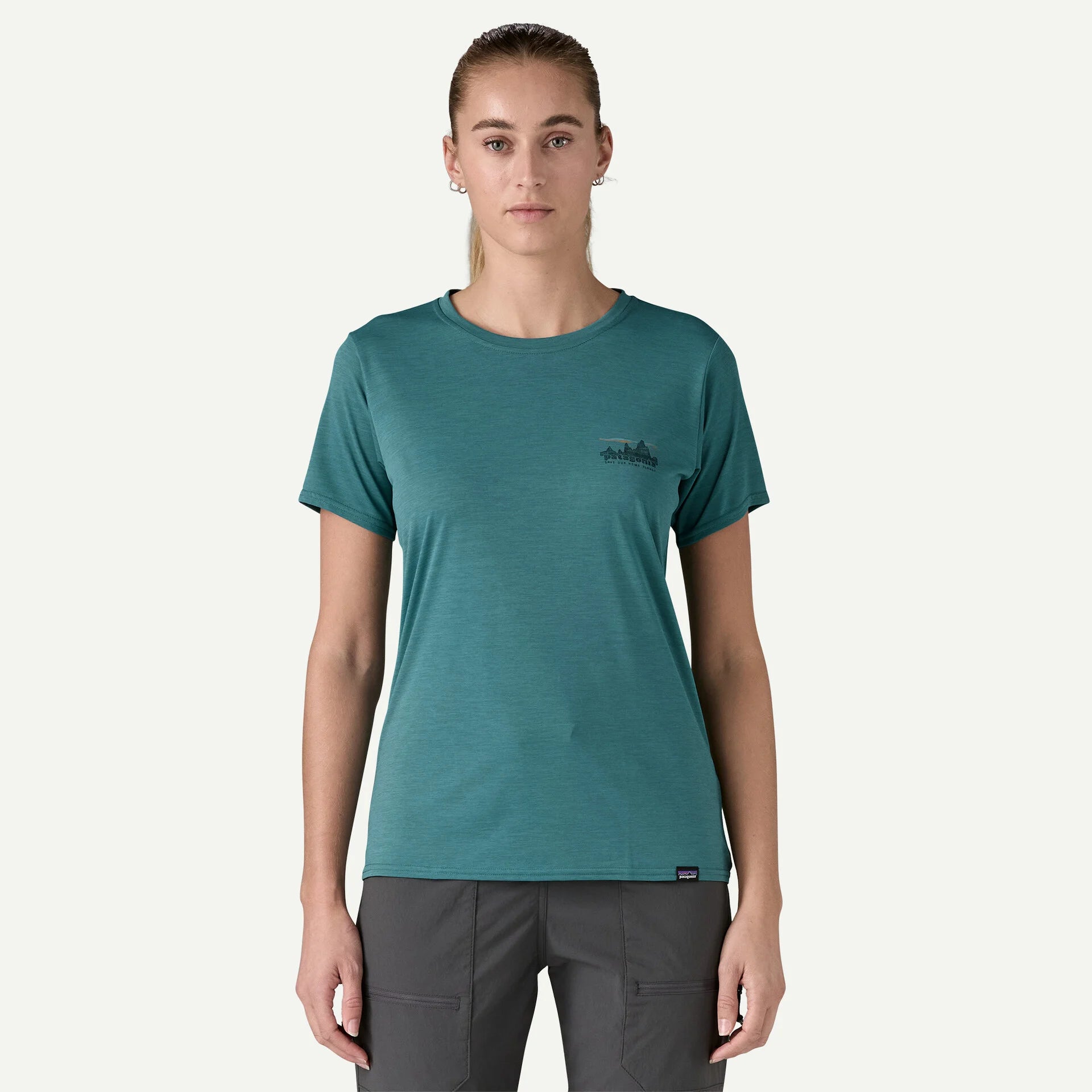 Women's Capilene® Cool Daily Graphic T-Shirt - Breathable & Moisture-Wicking Activewear for Hiking, Yoga & Outdoor Adventures