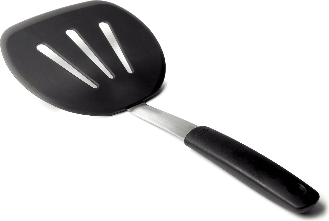 OXO Good Grips Silicone Flexible Pancake Turner Spatula - Heat Resistant Kitchen Tool for Flipping Pancakes, Eggs & Burgers - Perfect for Breakfast Cooking & Grilling - Black, One Size