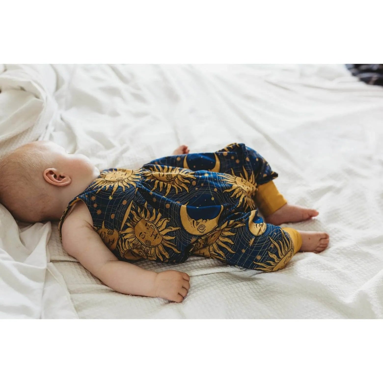 Vintage Boho Baby Romper - 90s Inspired Cotton Jumpsuit for Boys & Girls | Perfect for Photoshoots, Playdates & Casual Outfits