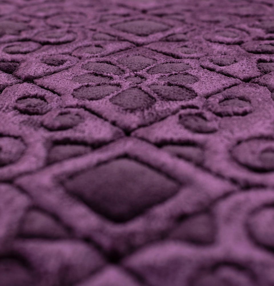 Premium Velvet Islamic Prayer Rug - Soft & Durable Purple Prayer Mat for Home, Mosque & Travel - Perfect for Daily Salah & Ramadan Worship
