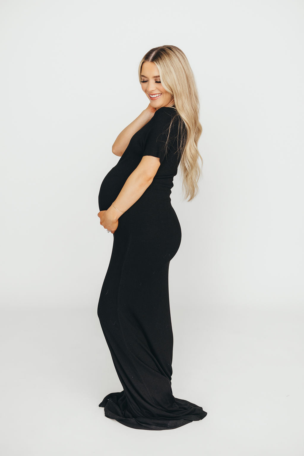 The Charlie Ribbed Maxi Dress in Black - Elegant Long Sleeve Bodycon Dress for Women | Perfect for Parties, Weddings & Evening Events