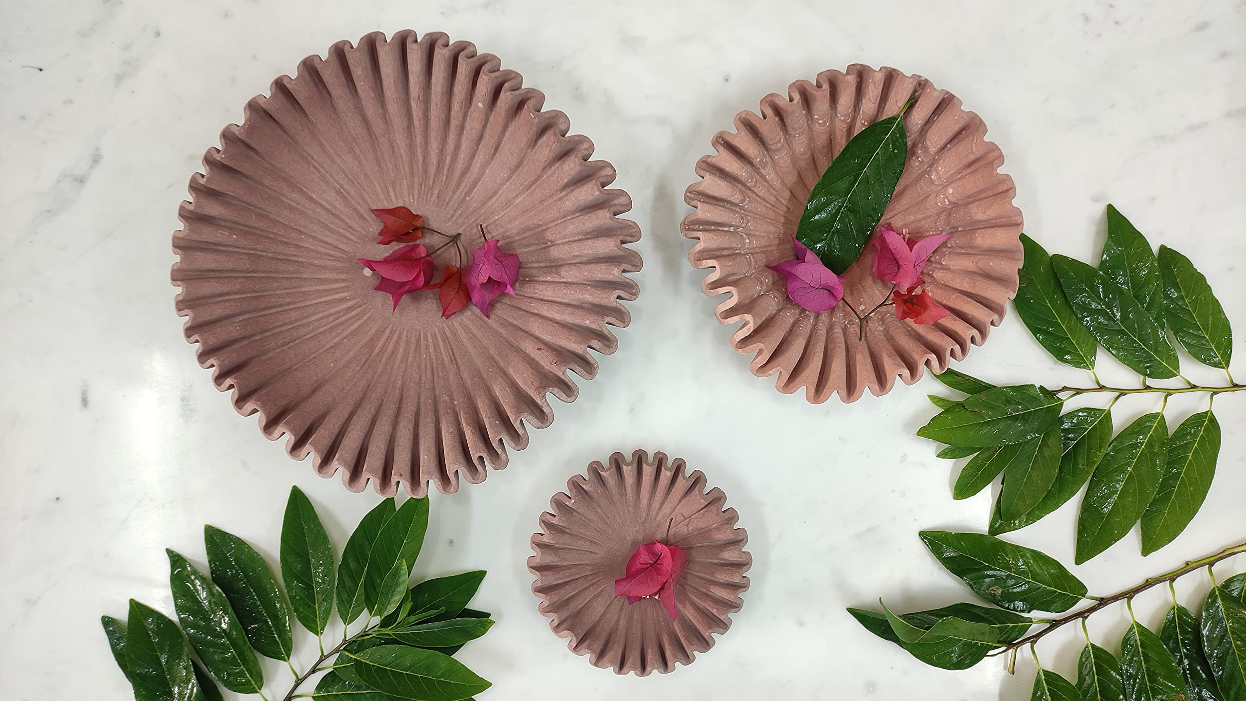 Sandstone Fruit Bowl - 6 Inch Stone Decorative Bowl with Ruffle & Floral Design for Home Decor, Kitchen, Dining Table Centerpiece - Perfect Gift for Housewarming & Special Occasions