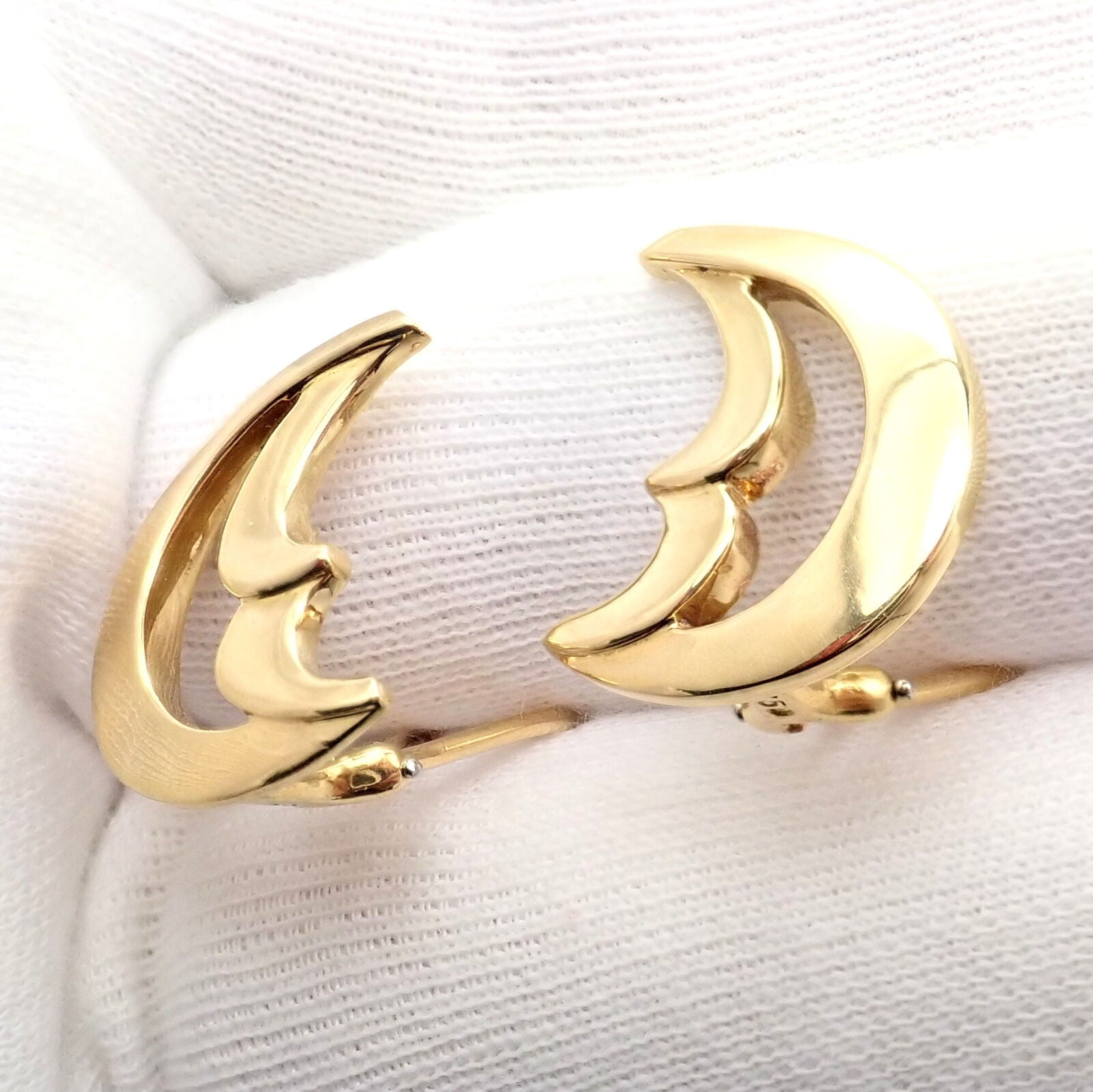 Authentic Tiffany & Co Picasso 18K Yellow Gold Crescent Moon Large Hoop Earrings - Perfect for Weddings, Parties & Special Occasions