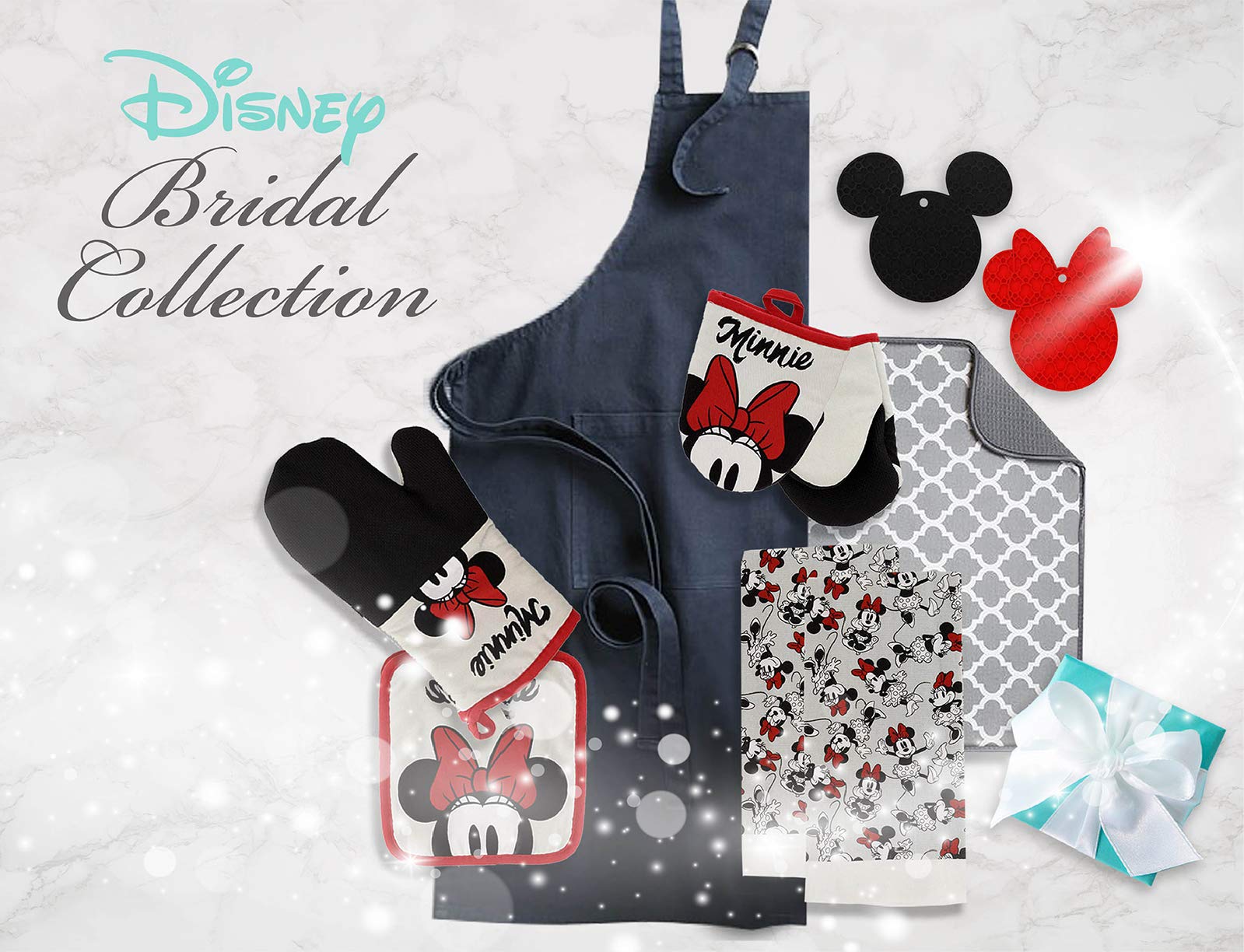 Disney Heat Resistant Mini Oven Mitts Set of 2 - Insulated Kitchen Gloves for Baking, Cooking & Grilling - Non-Slip Grip with Hanging Loop (5.5x7 Inches) - Mickey & Minnie Mouse Design - Perfect for Holiday Baking, Potlucks & Family Gatherings