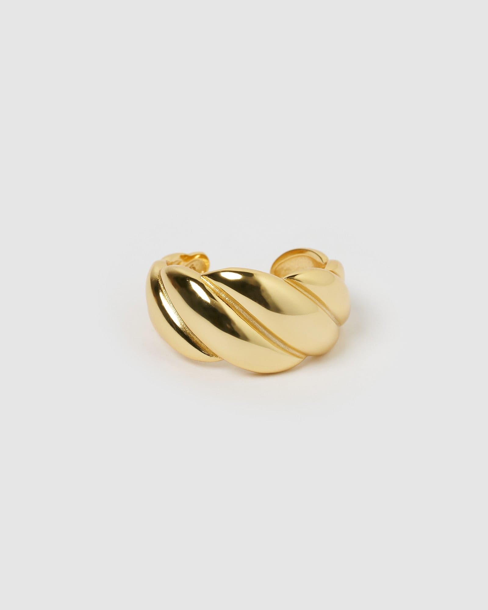 Izoa Belinda Ring Gold - Elegant 14K Gold Plated Women's Ring for Everyday Wear, Gift Giving & Special Occasions