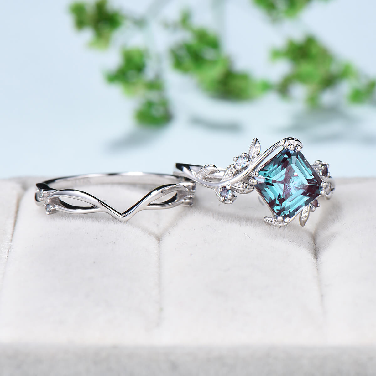 Nature Inspired Asscher Alexandrite Ring Set | Color Changing Twig Engagement Ring | Cluster Leaves Branch Wedding Ring for Women | Perfect for Nature Lovers & Outdoor Weddings