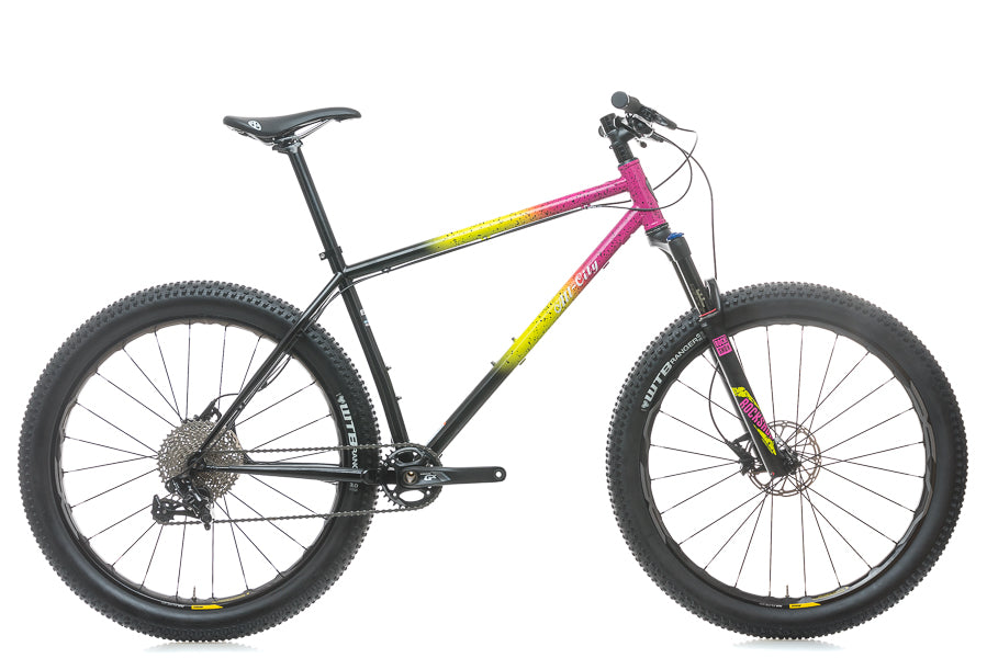 All City Electric Queen Large Bike - 2017 Model | Premium Electric Bicycle for Urban Commuting & Leisure Rides | Perfect for City Streets, Parks & Weekend Adventures