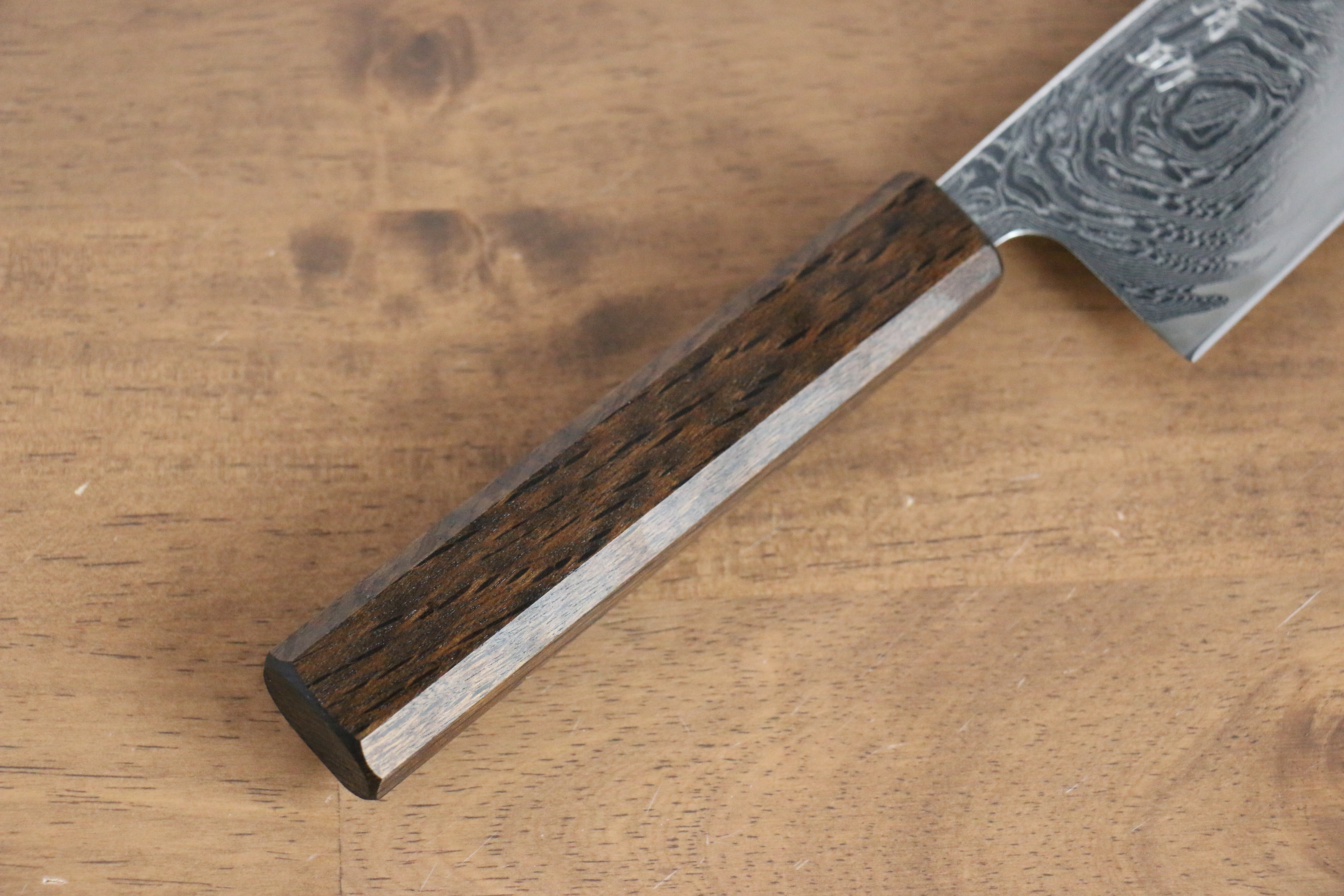 Premium AUS10 Damascus Santoku Knife 165mm - Mirrored Finish, Oak Handle - Perfect for Slicing, Dicing & Chopping Vegetables, Meat & Fish