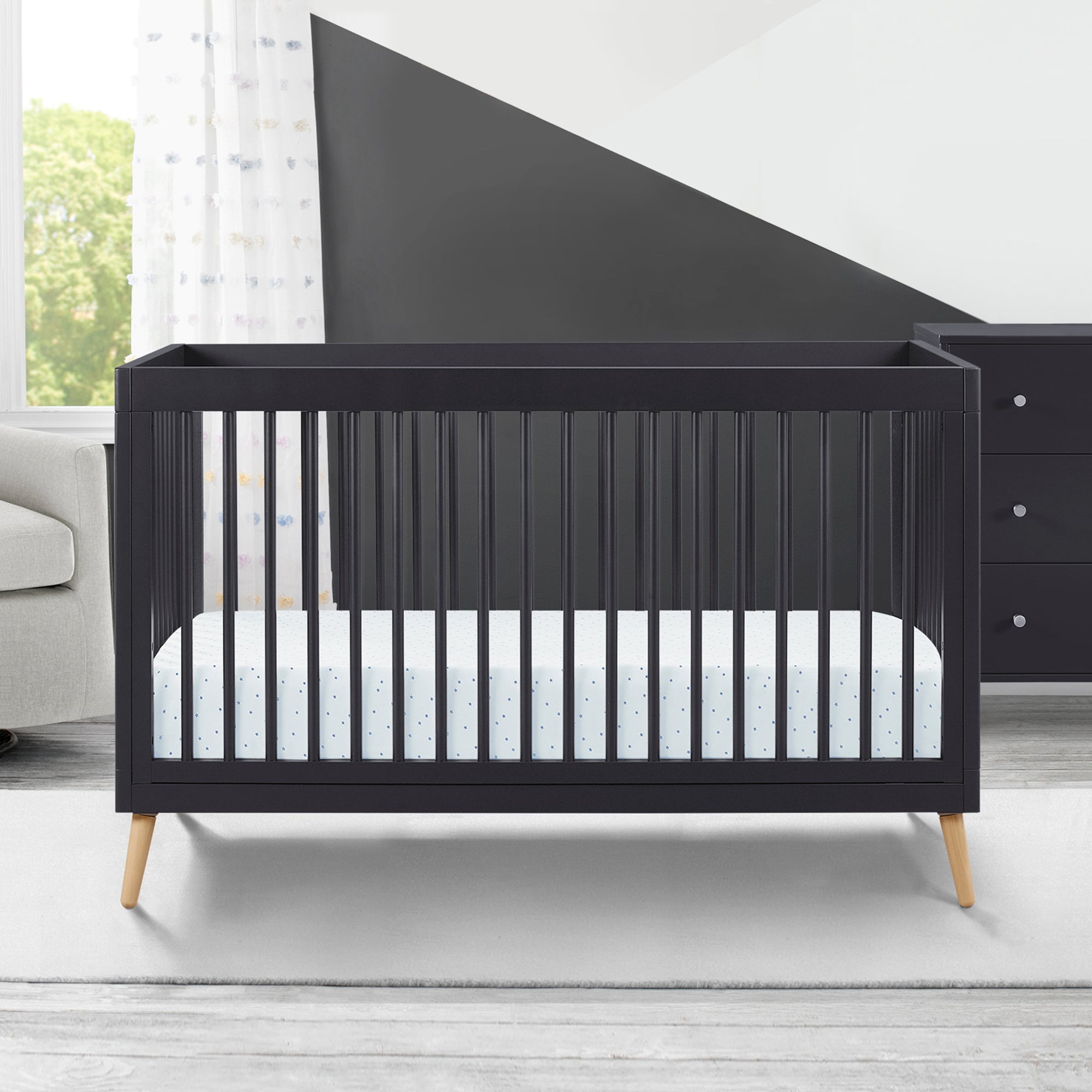 Jordan 4-in-1 Convertible Baby Crib - White Nursery Furniture for Newborn to Toddler | Bedroom, Daycare & Nursery Essentials
