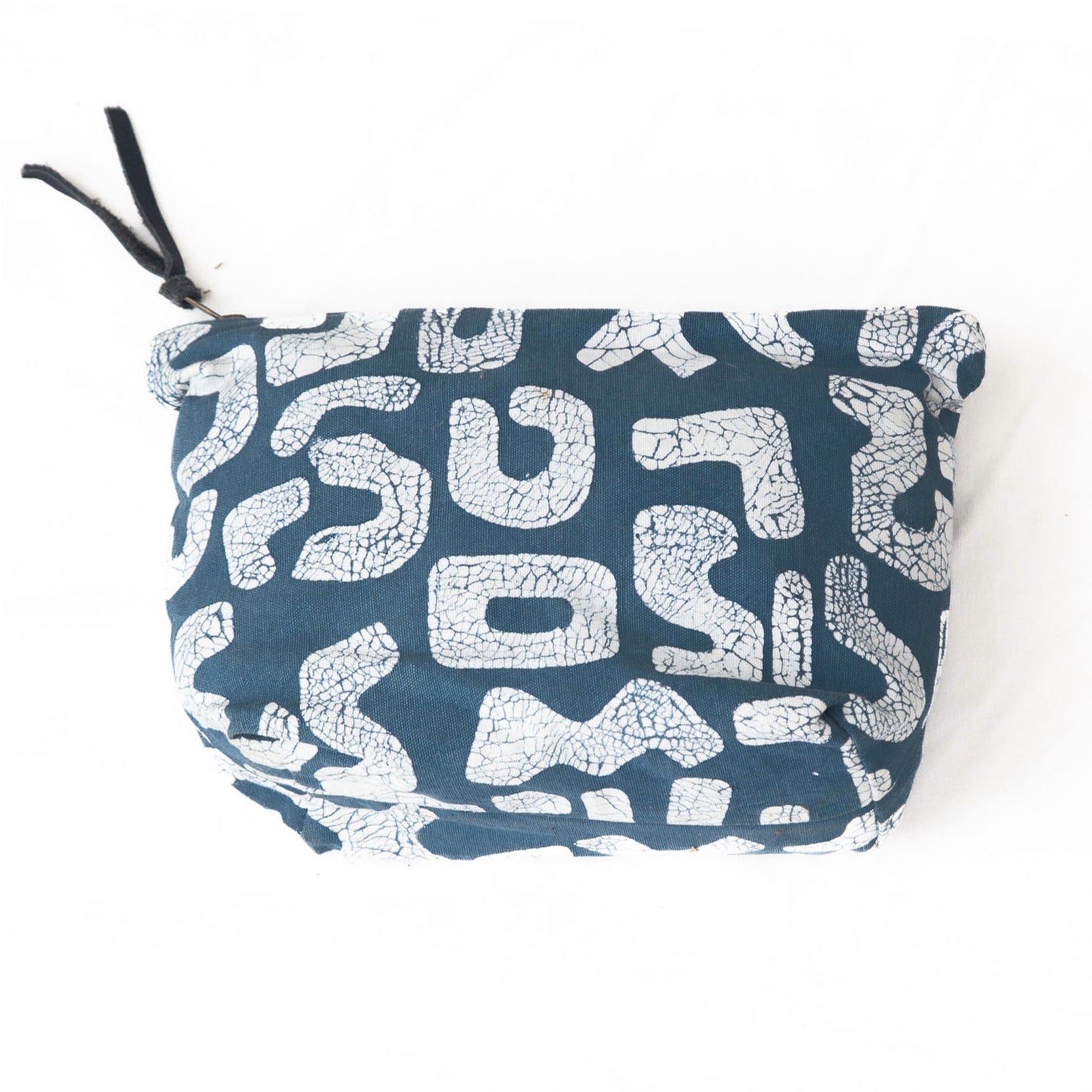 Premium Kuba Blues Filled Indigo Wash Bag - Travel Organizer for Toiletries & Cosmetics - Perfect for Camping, Gym, and Beach Trips