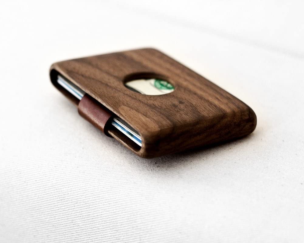 IPPINKA Minimalist Wood Wallet for Men & Women - Slim RFID Blocking Walnut Wood Wallet with Leather Strap - Card Holder & Cash Organizer - Perfect for Travel, Business & Everyday Use