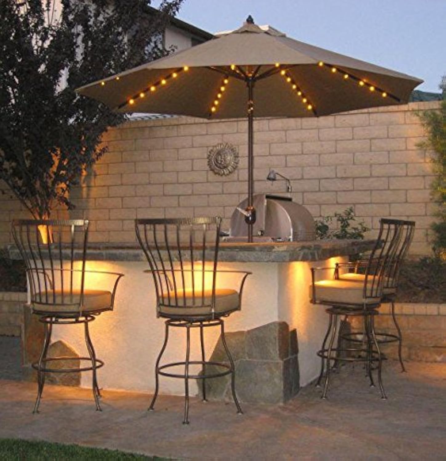 Patio Umbrella Lights with Remote Control & Timer - 104 LED String Lights, 8-Ribs, Battery Operated for Outdoor Decor - Perfect for Restaurants, Coffee Shops, Gardens, Backyards & Holiday Parties (Warm White) | Create Cozy Ambiance for Evenings & Special Events