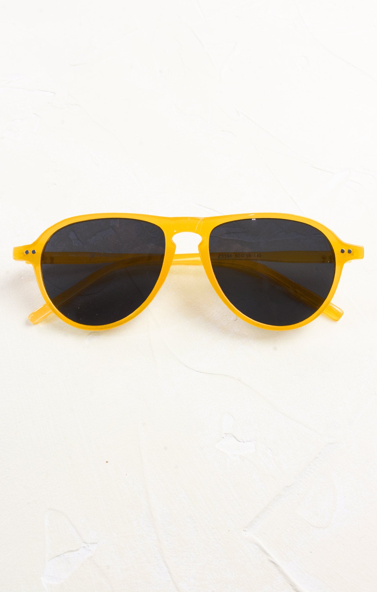 Jill Rounded Aviator Sunglasses for Women - Polarized UV Protection Retro Pilot Shades - Perfect for Driving, Beach & Outdoor Activities