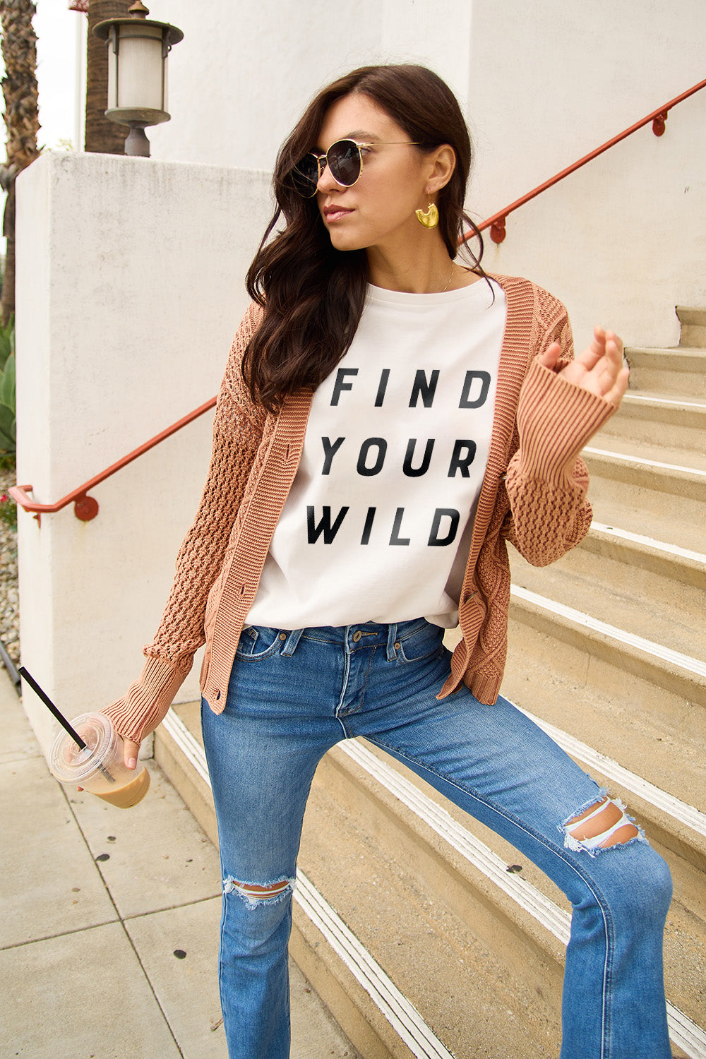 Plus Size FIND YOUR WILD Short Sleeve T-Shirt for Women - Comfortable Casual Tee for Everyday Wear, Outdoor Adventures & Street Style
