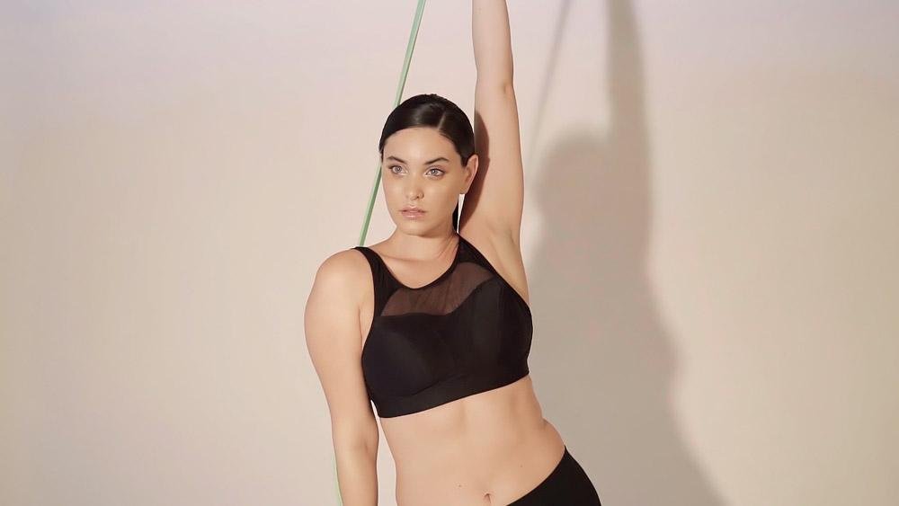 Wire-Free Low Impact Sports Bra for Women - Parfait Breeze Comfortable Yoga & Workout Bra in Black | Perfect for Yoga, Gym, Running & Everyday Wear