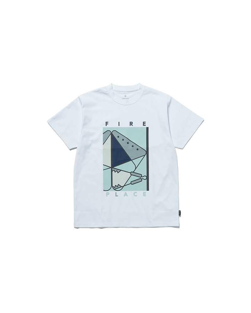 Cozy Fireplace Graphic T-Shirt for Men & Women - Soft Cotton Tee for Casual Wear, Lounge & Winter Outfits