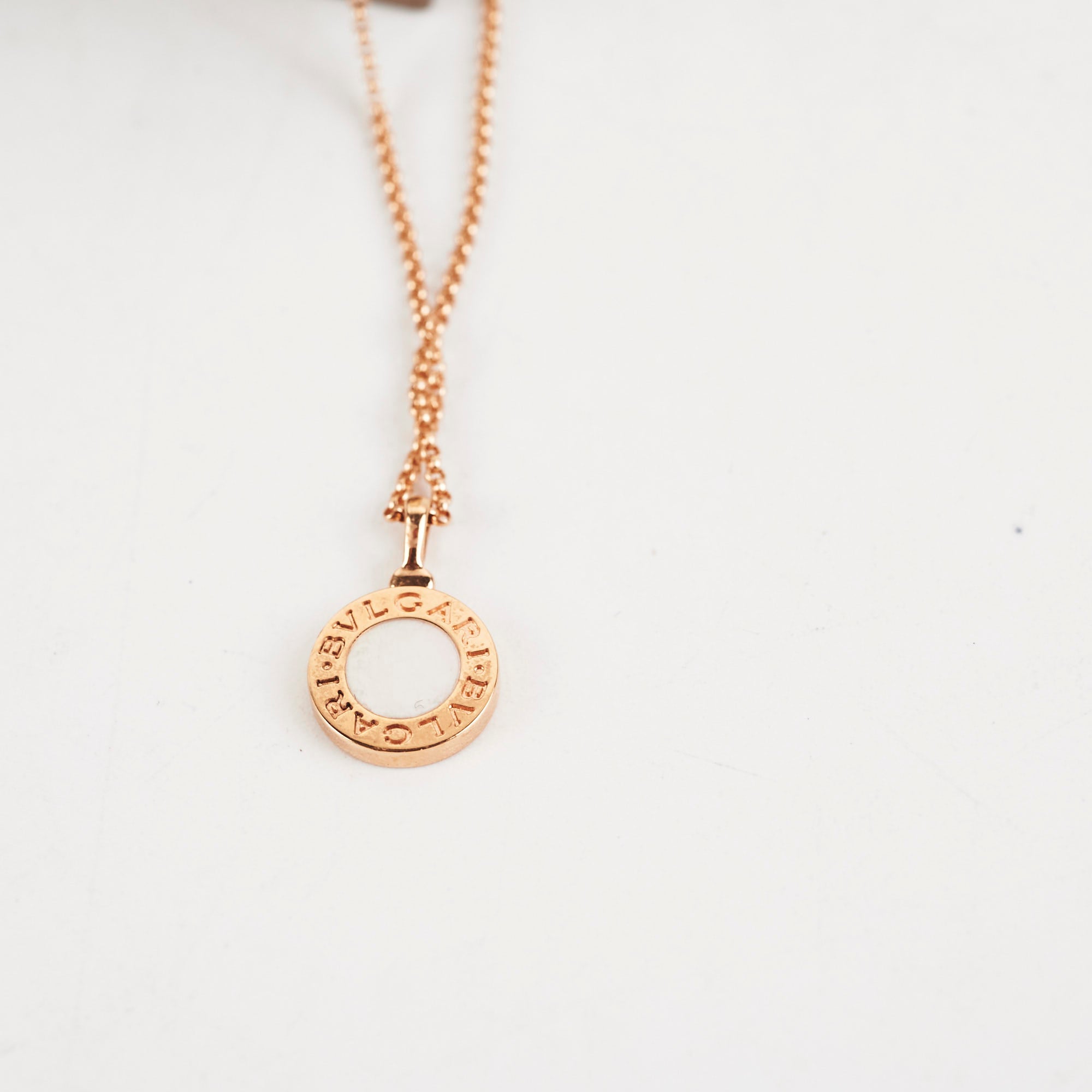 Bvlgari Mother of Pearl Rose Gold Necklace for Women - Elegant Jewelry Gift for Birthday, Anniversary & Special Occasions