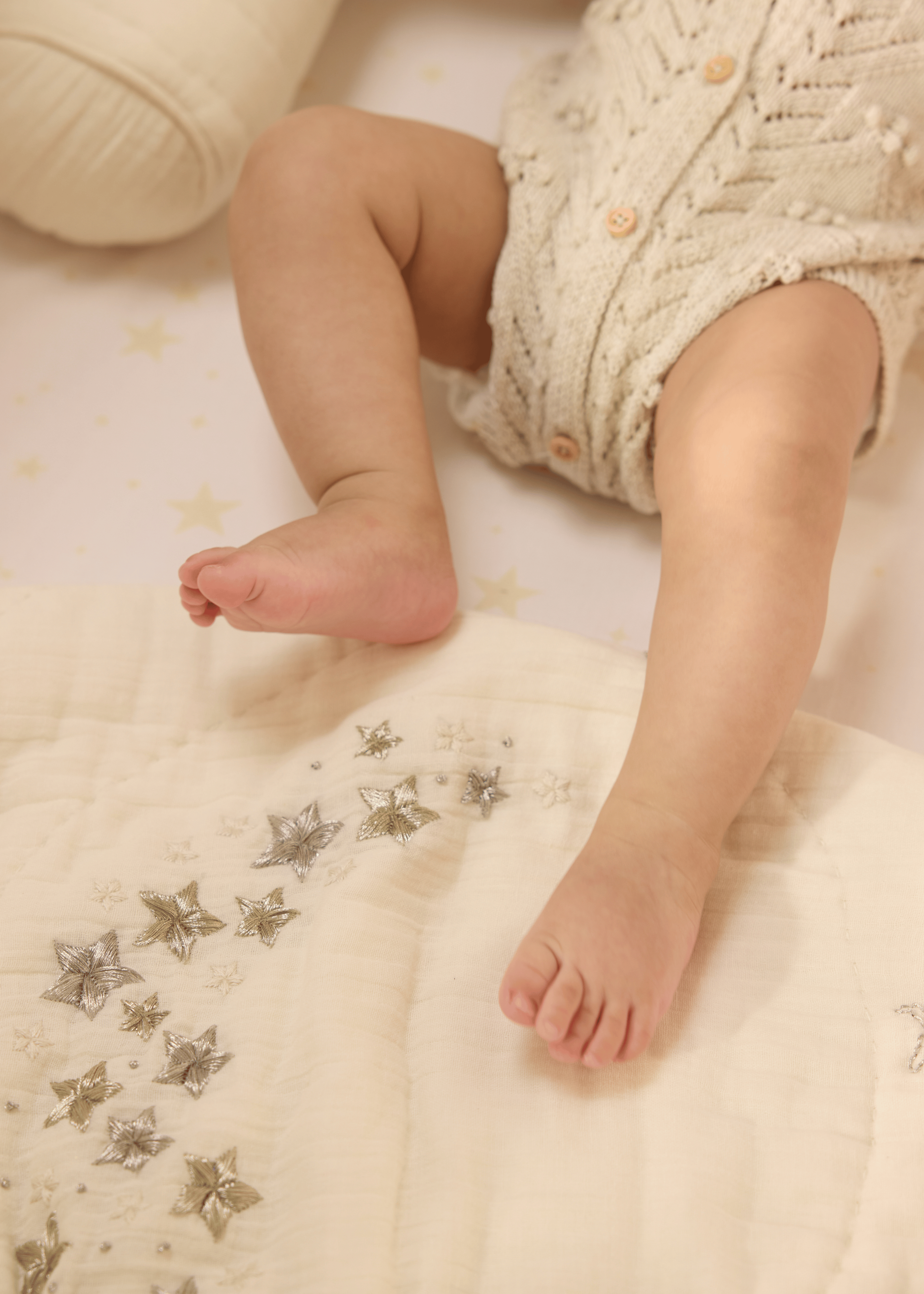 Luna Baby Blanket - Soft & Breathable Swaddle Blanket for Newborns & Infants - Perfect for Nursery, Stroller, and Travel Use
